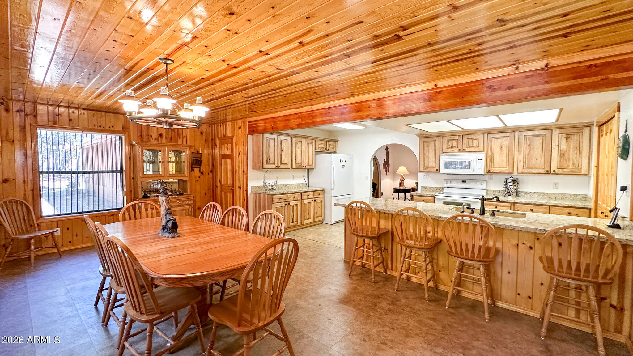 FOREST LAKES ESTATES 8 - Residential