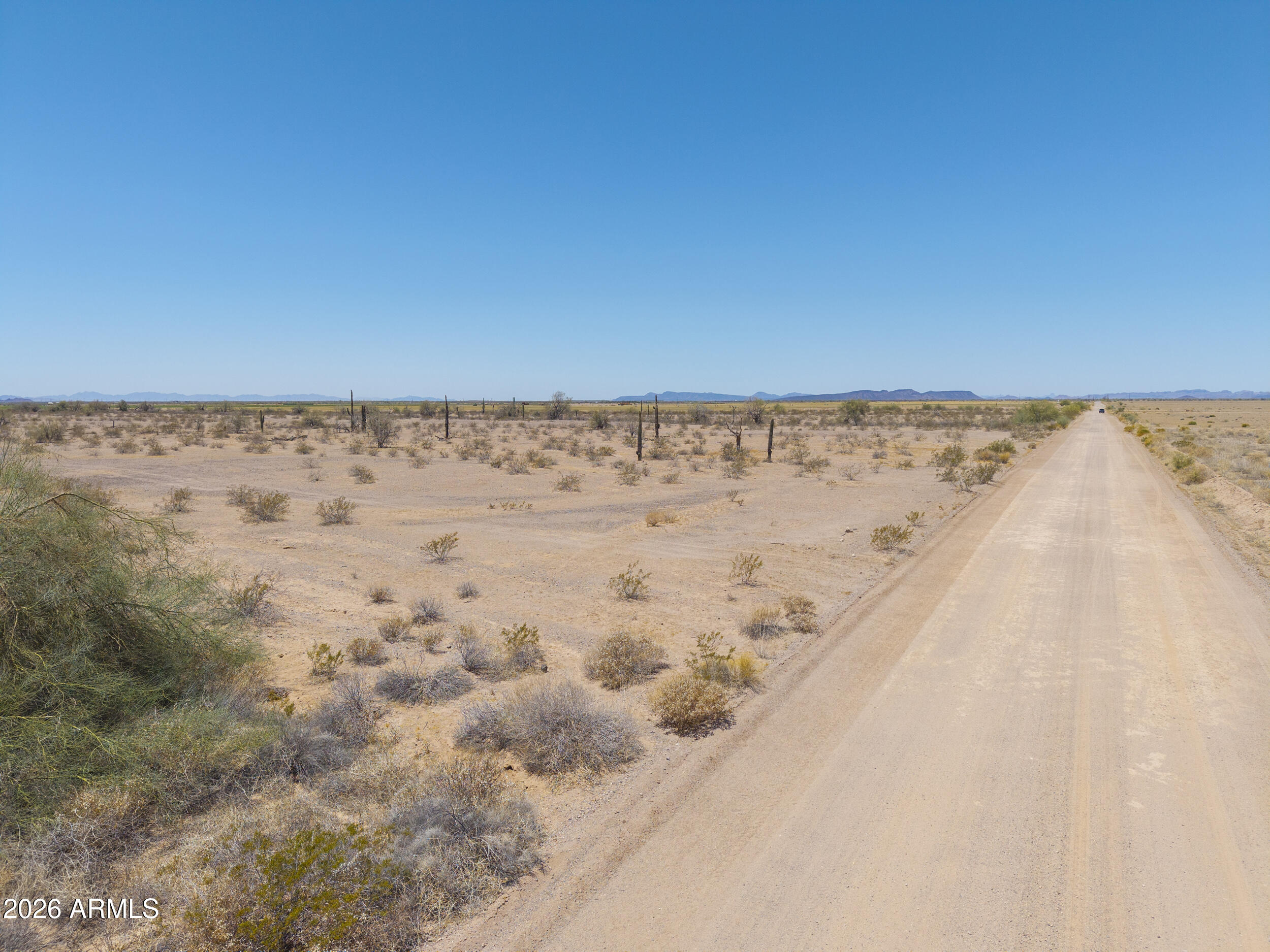 SW4 NW4 40 AC - Land