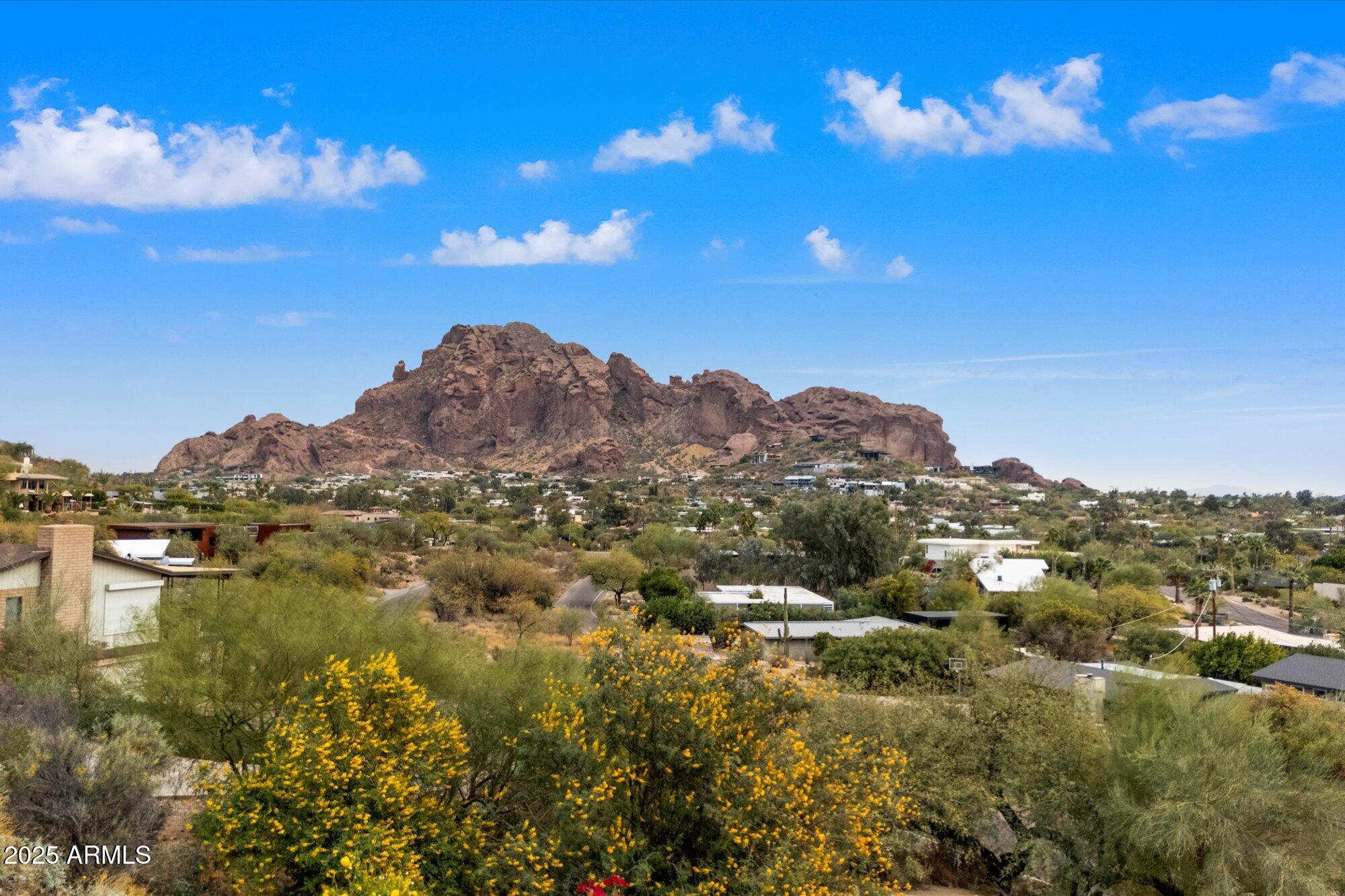 Camelback Foothills - Residential