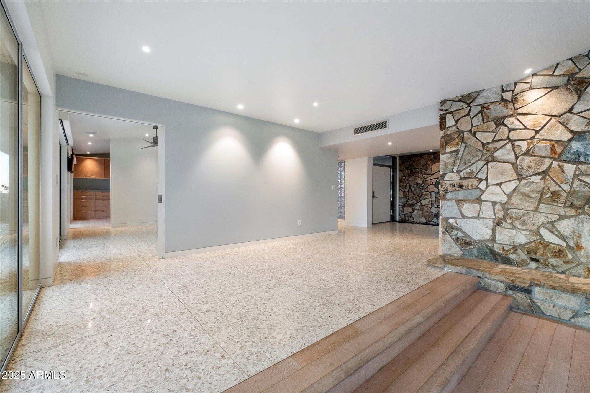 Camelback Foothills - Residential