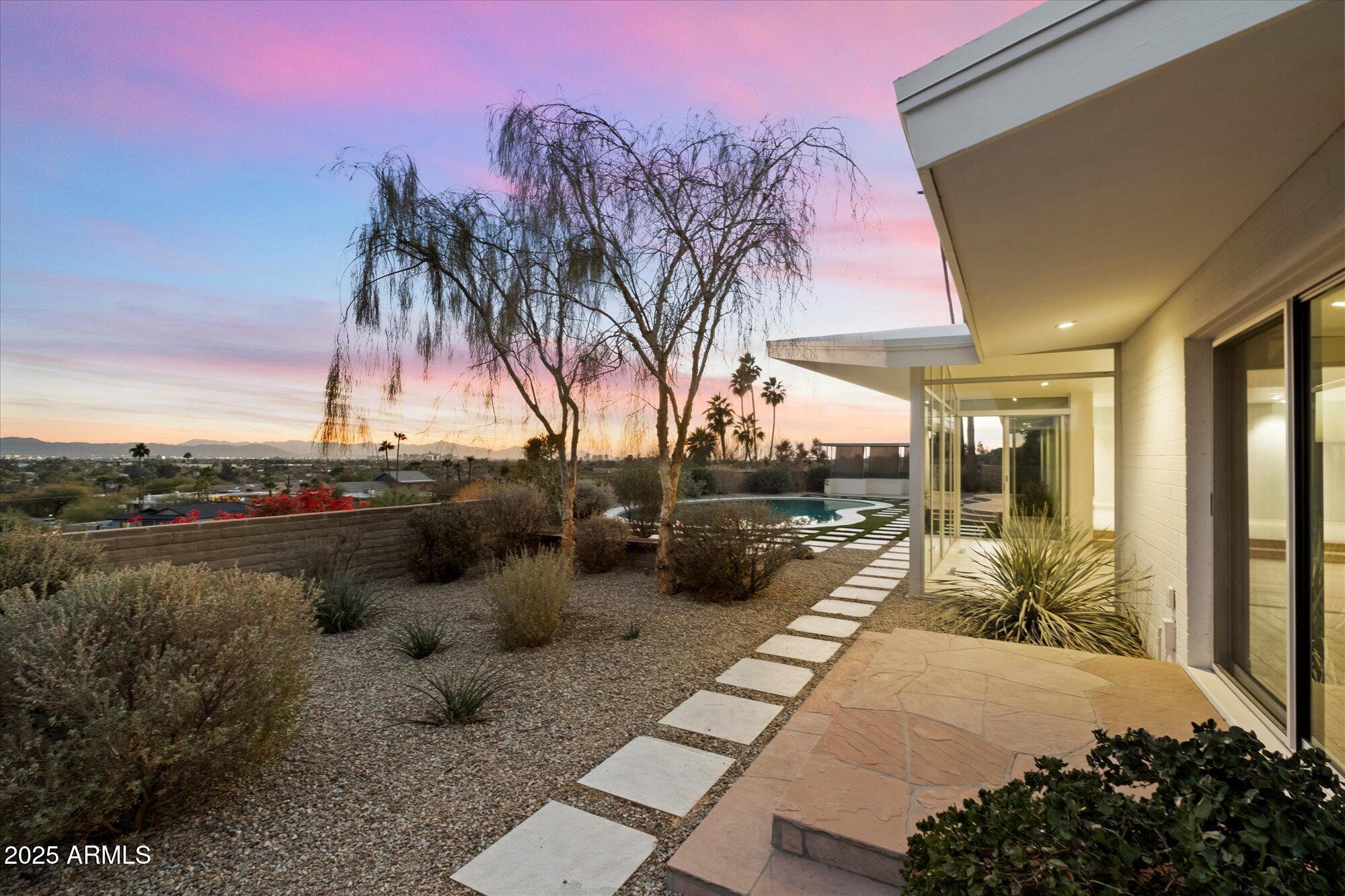 Camelback Foothills - Residential