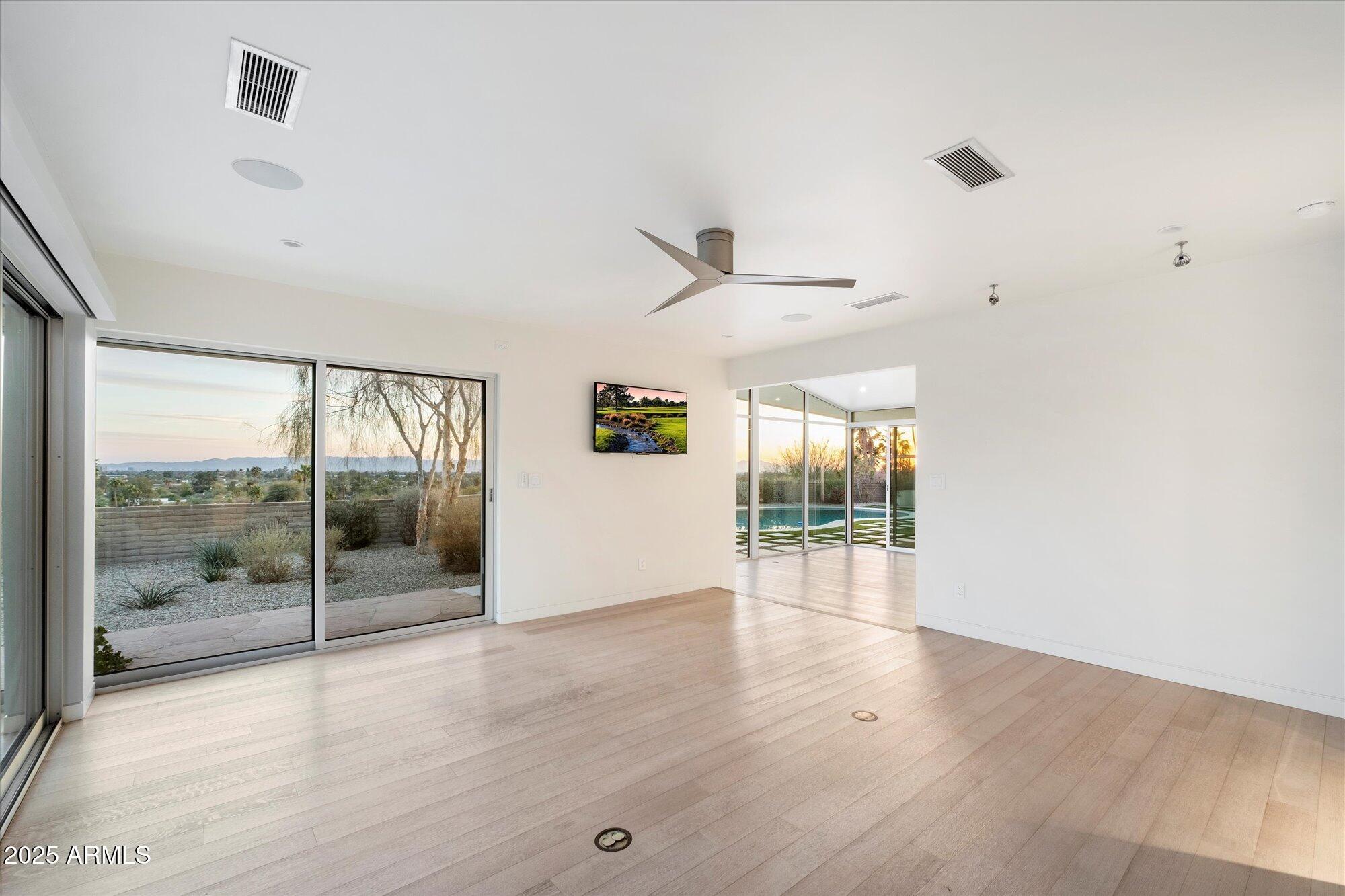 Camelback Foothills - Residential