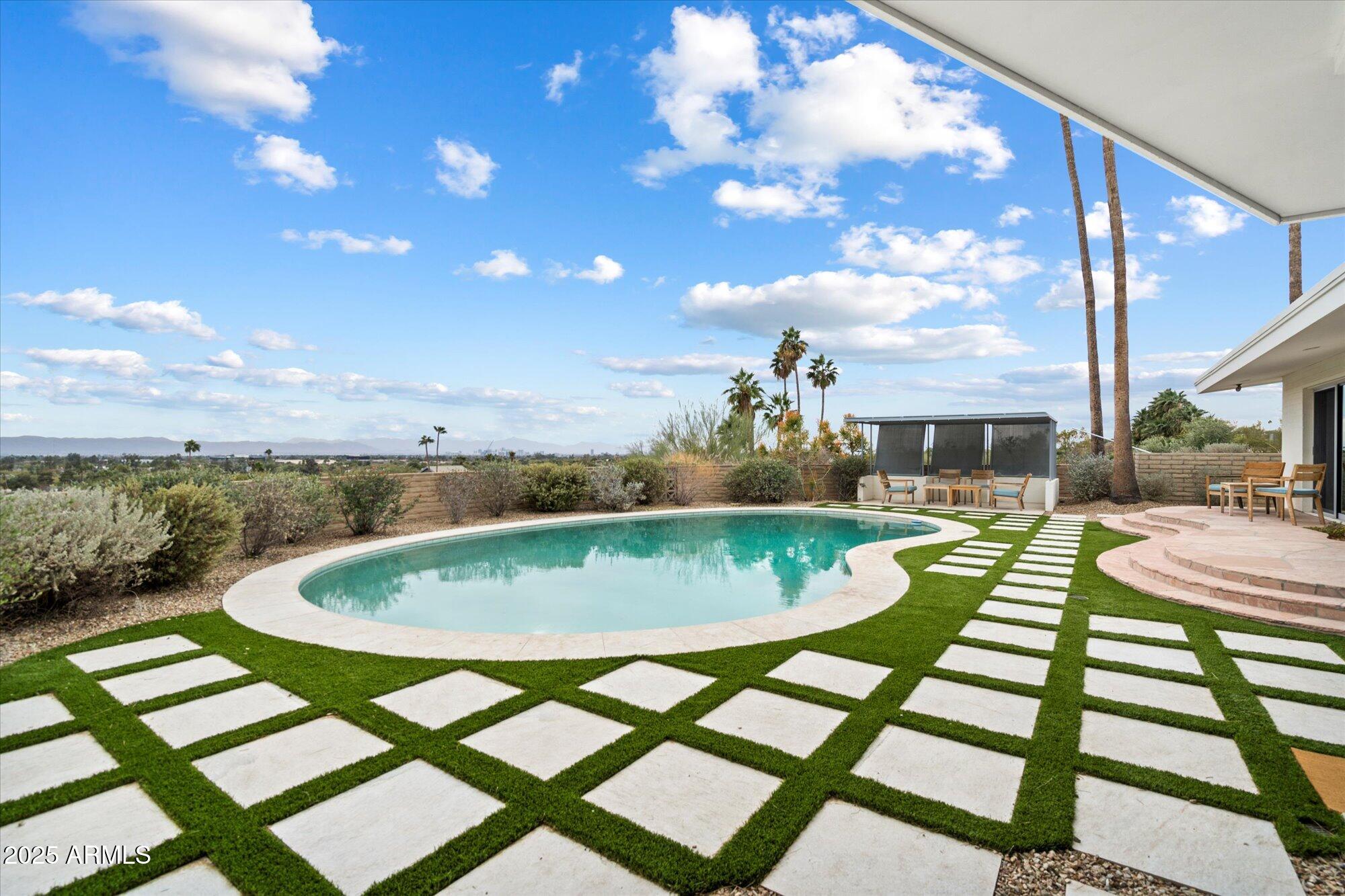 Camelback Foothills - Residential
