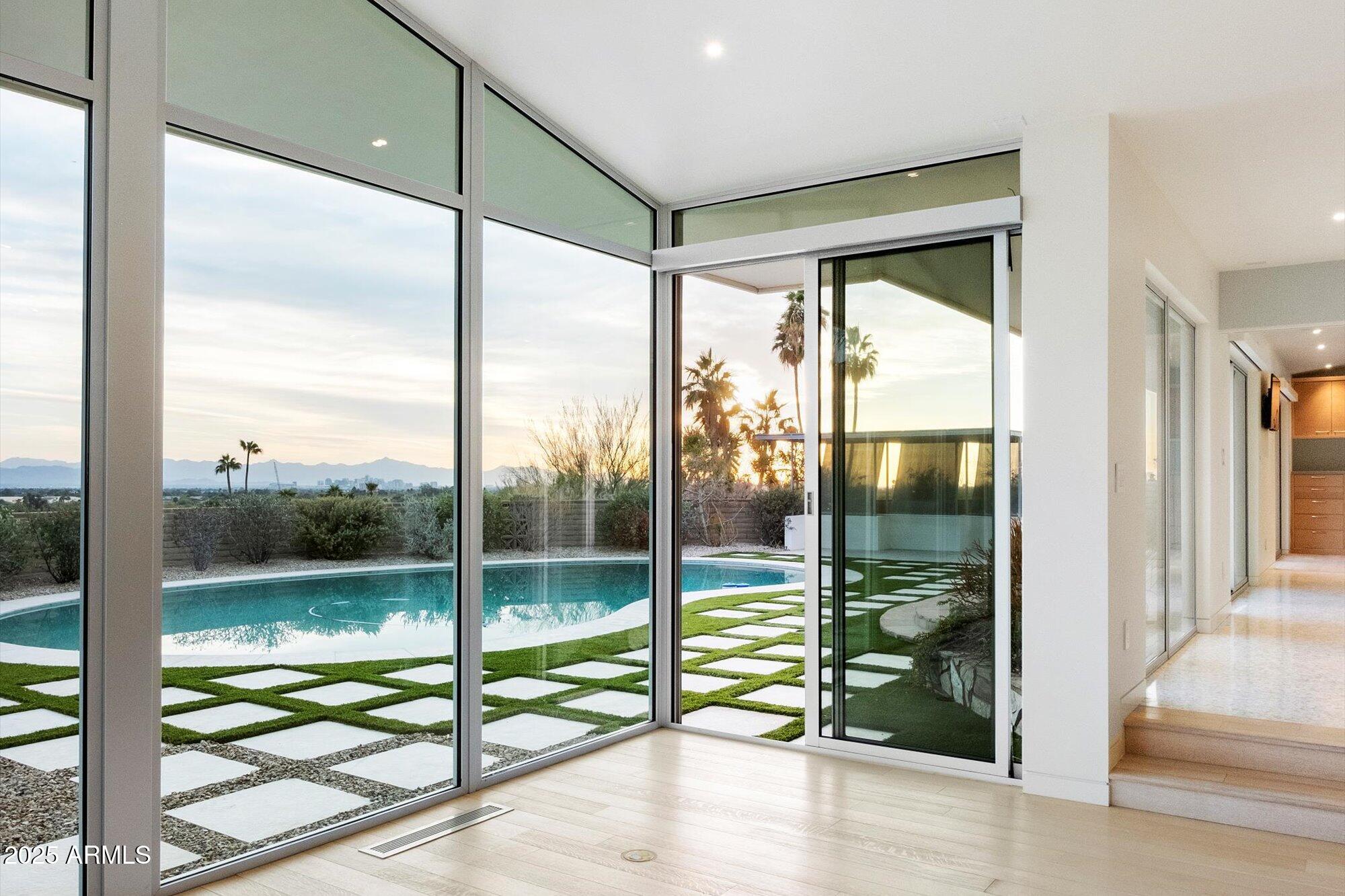 Camelback Foothills - Residential