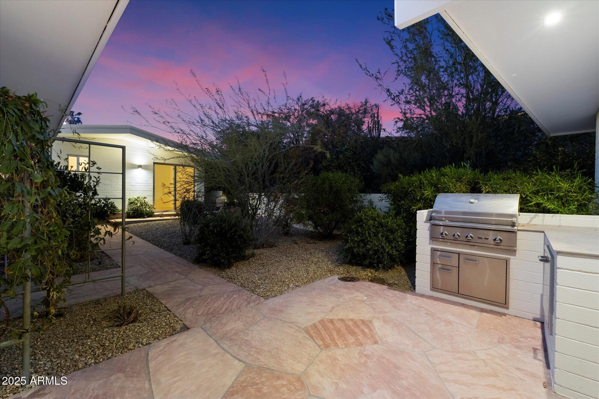 Camelback Foothills - Residential