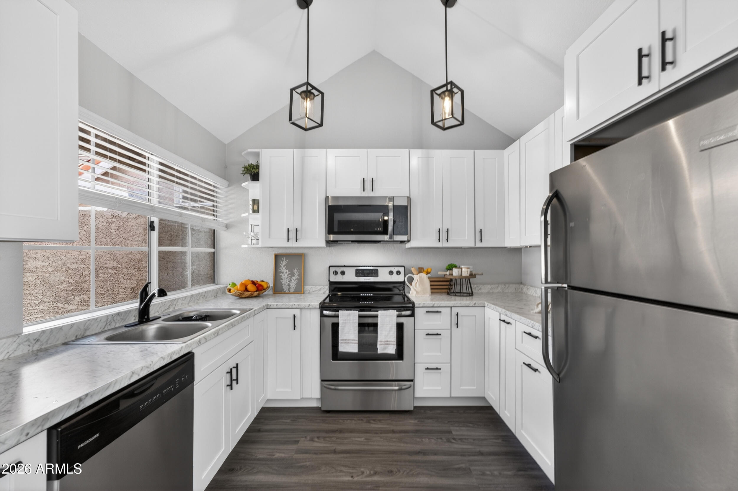 VAL VISTA LAKES BEACH CLUB VILLAGE - Residential