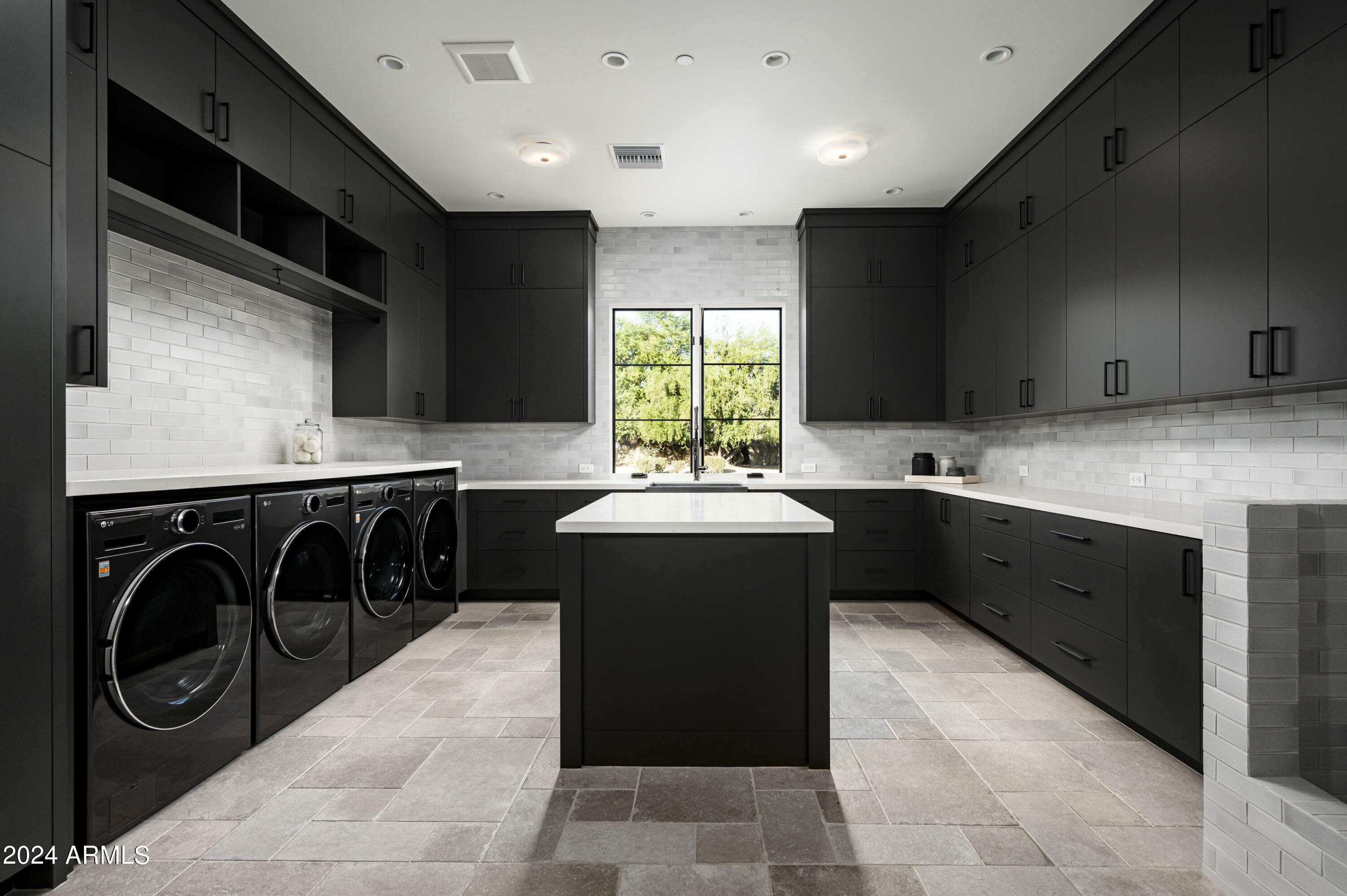 CAMELBACK COUNTRY CLUB ESTATES 4 - Residential
