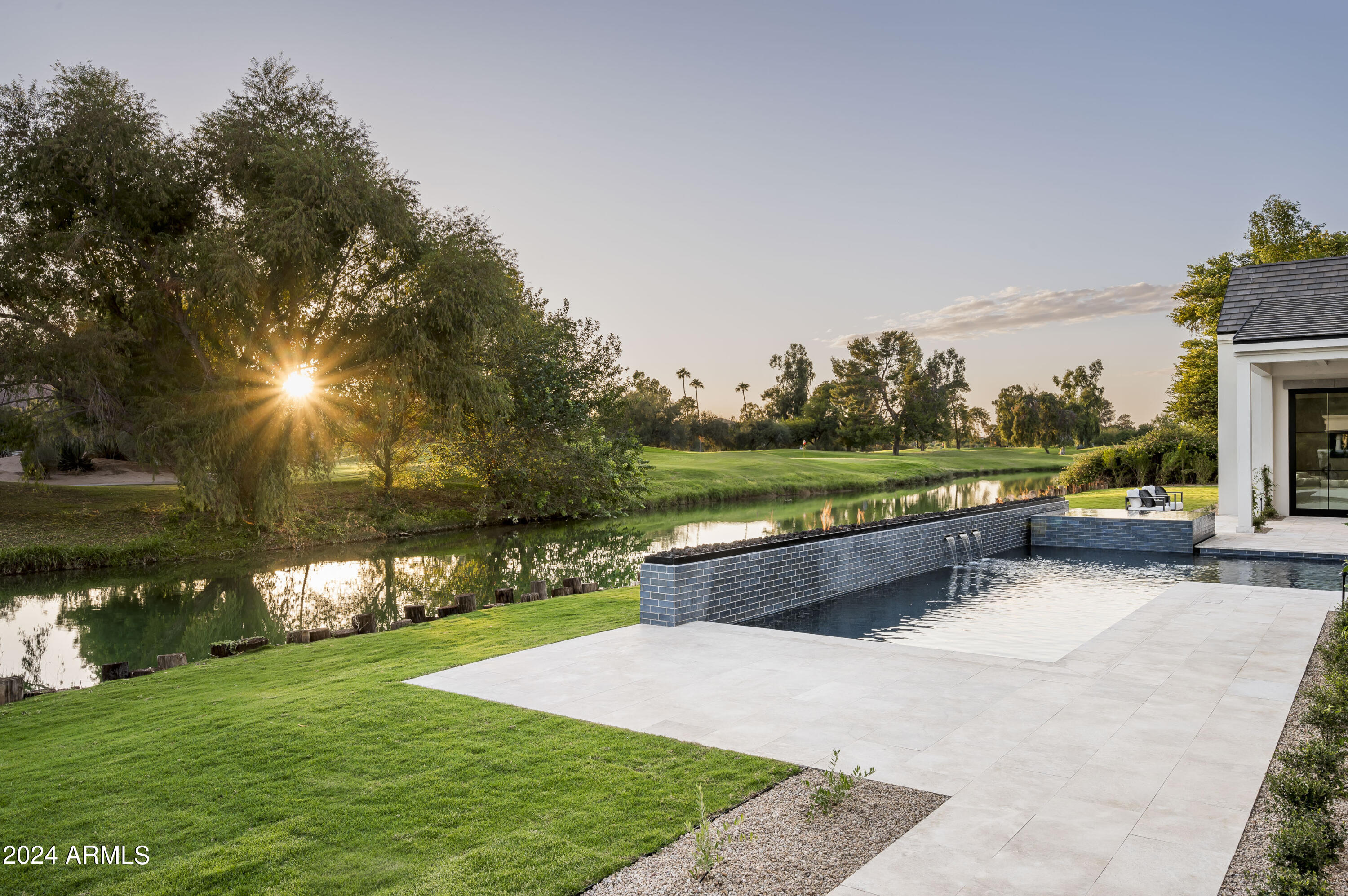 CAMELBACK COUNTRY CLUB ESTATES 4 - Residential