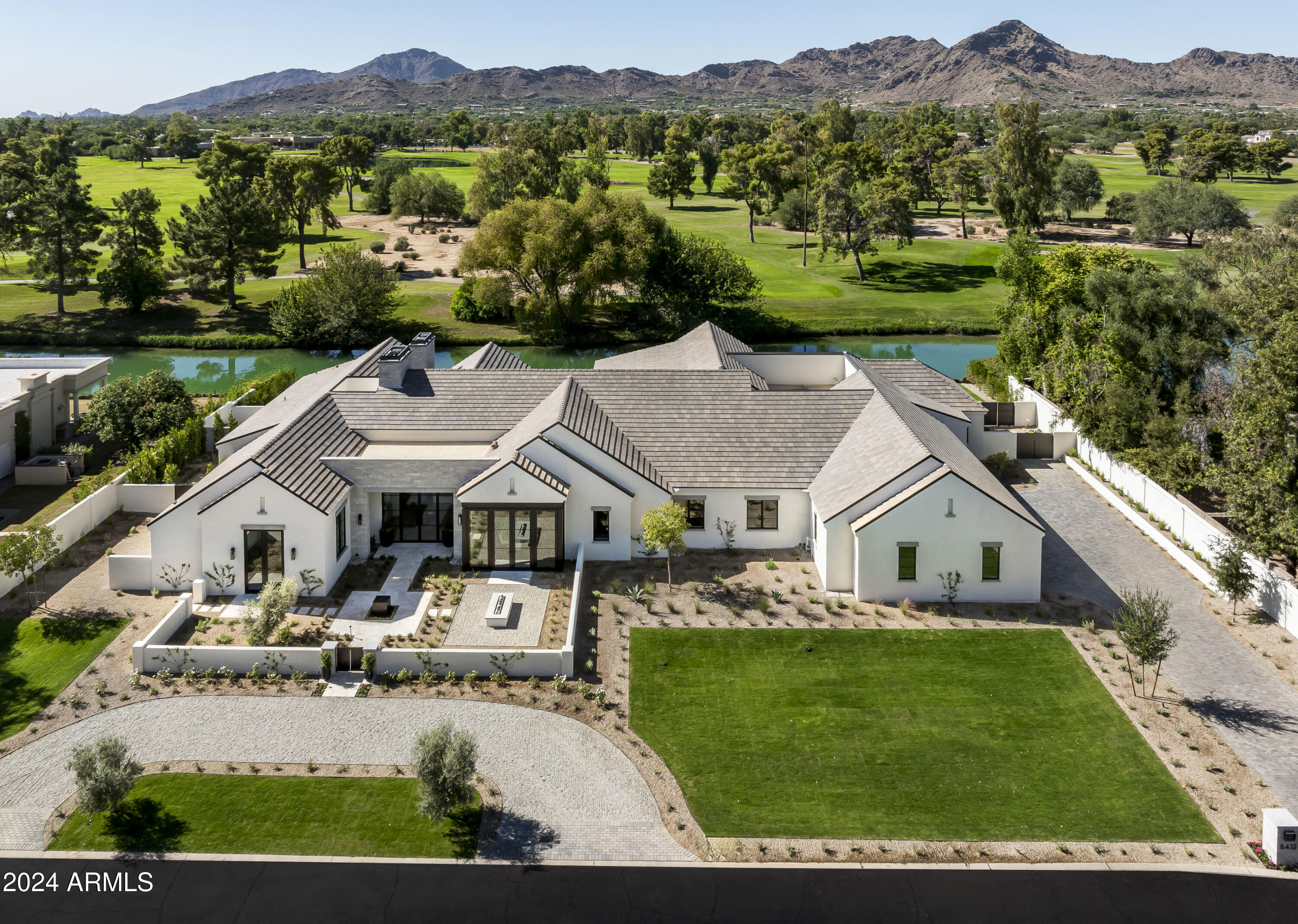 CAMELBACK COUNTRY CLUB ESTATES 4 - Residential