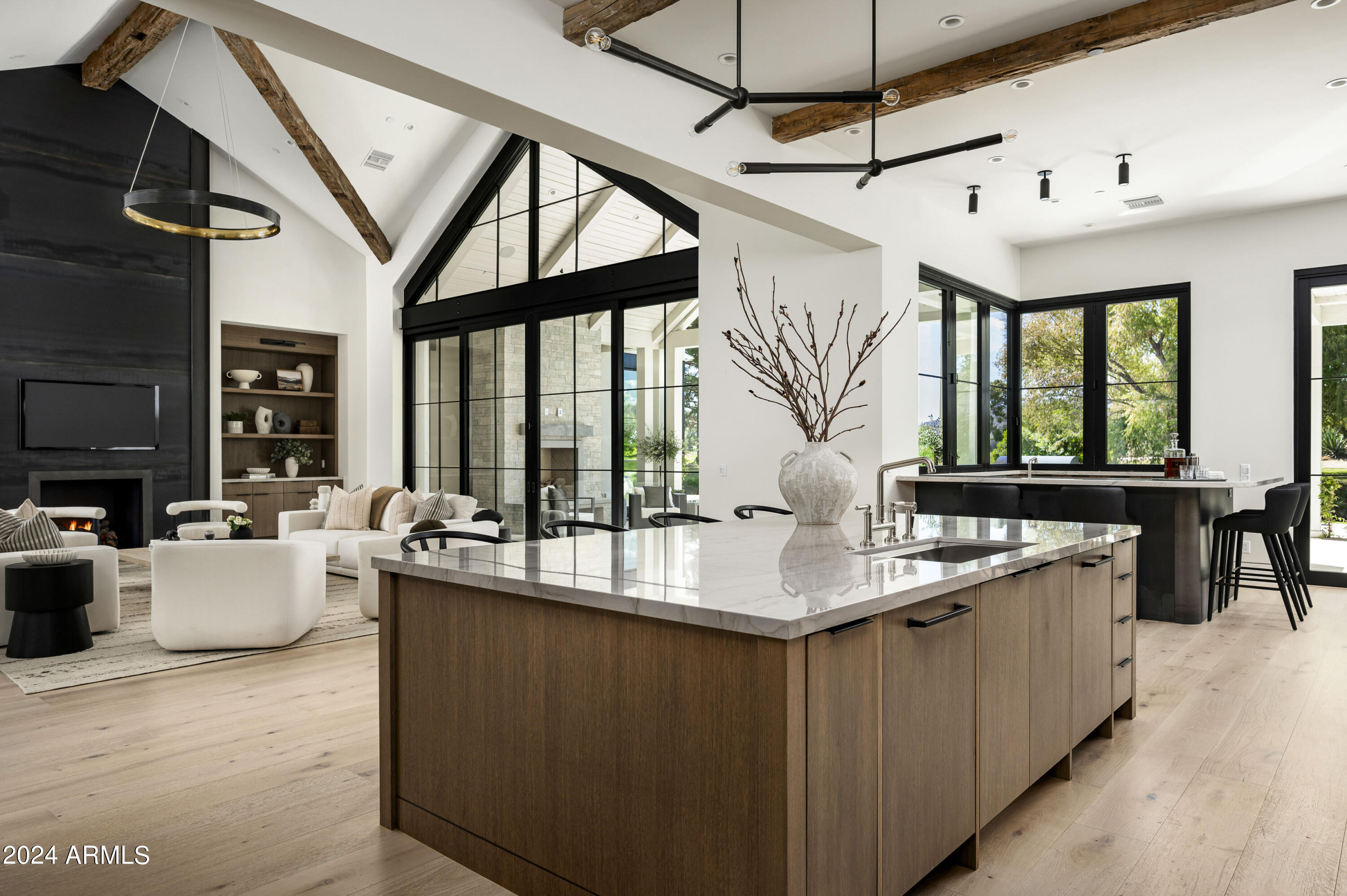 CAMELBACK COUNTRY CLUB ESTATES 4 - Residential