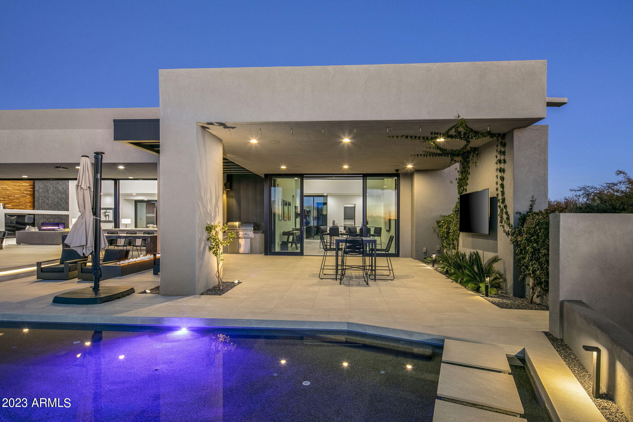 DESERT MOUNTAIN - Residential