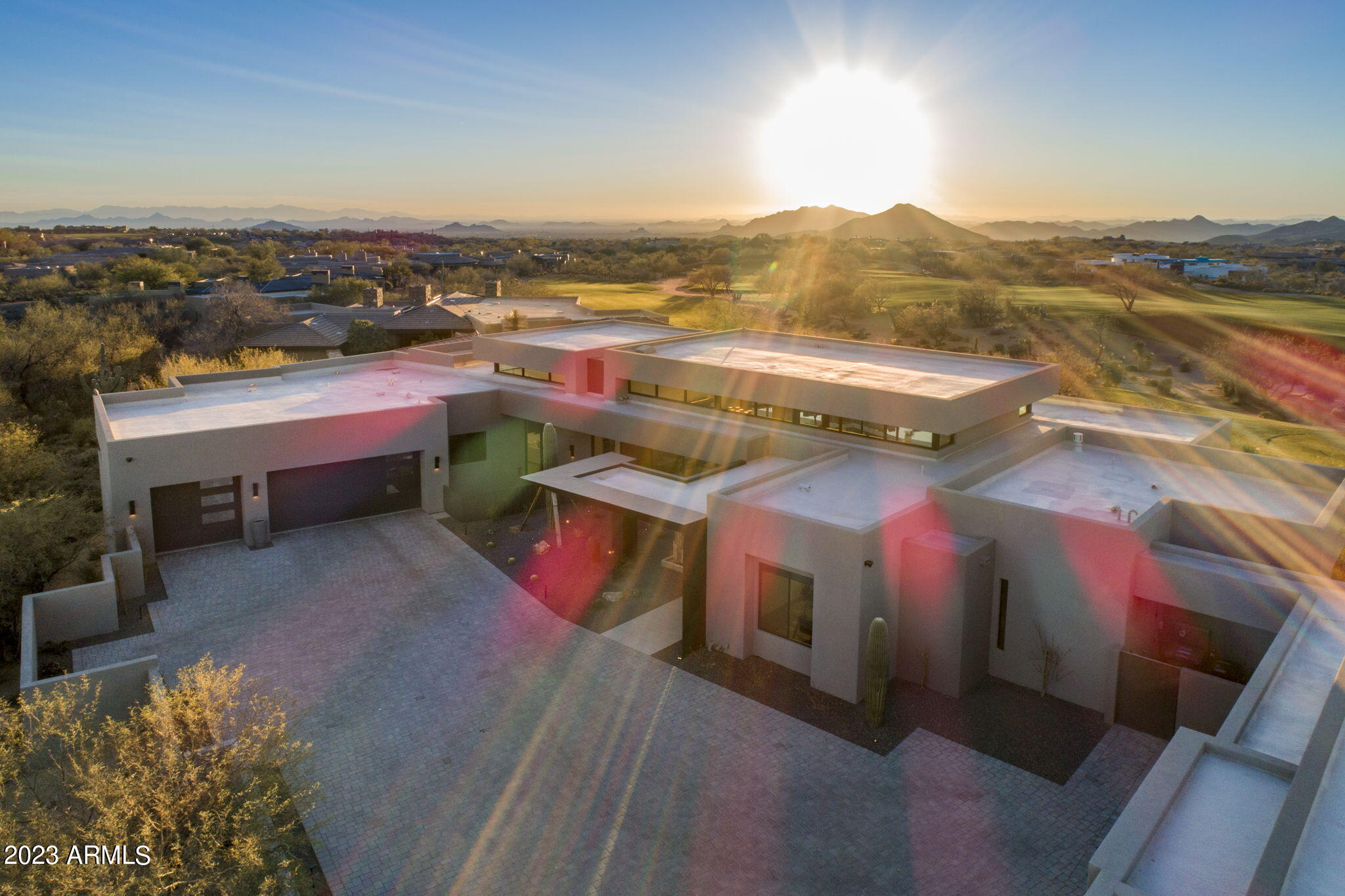 DESERT MOUNTAIN - Residential