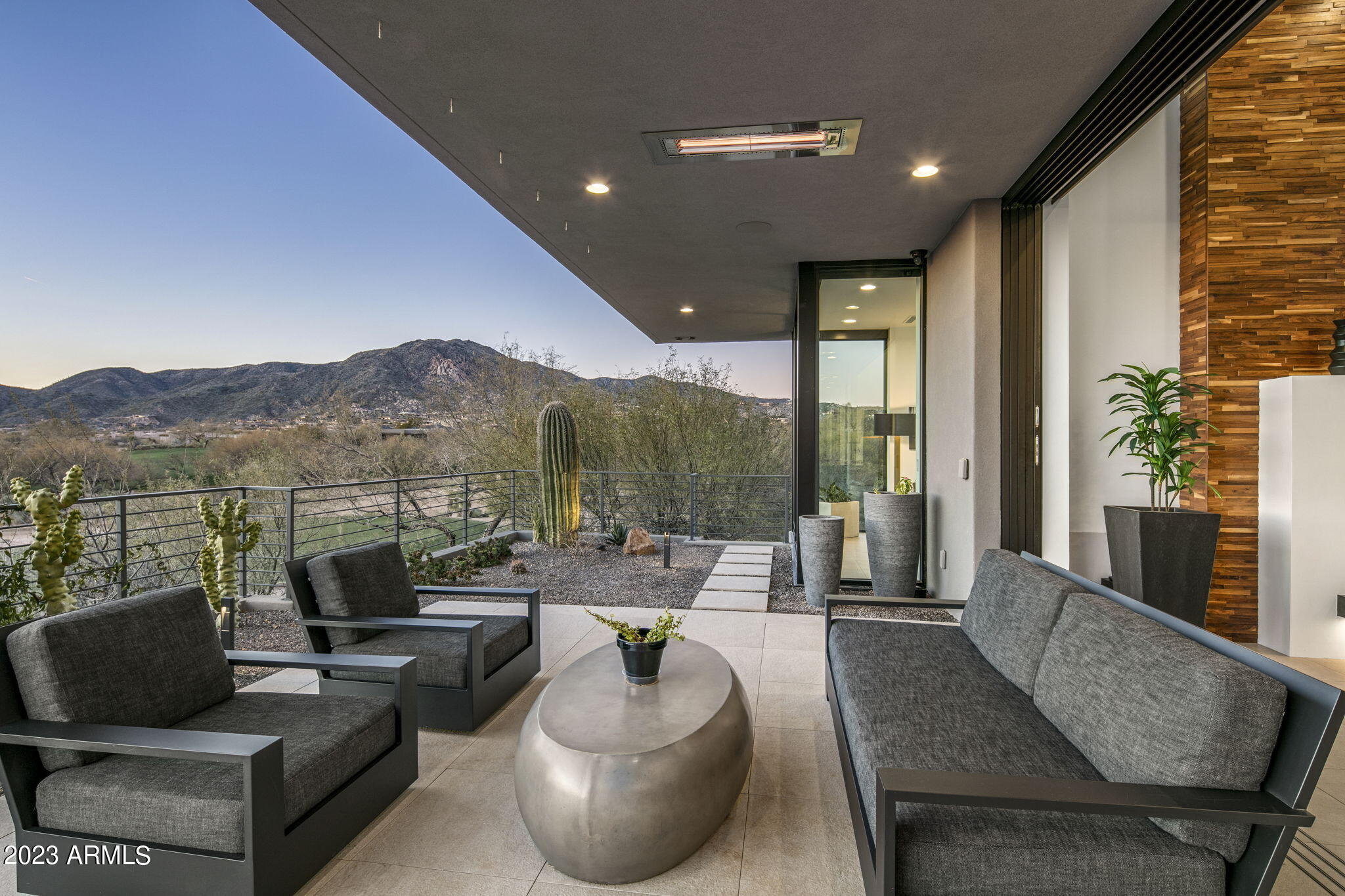 DESERT MOUNTAIN - Residential