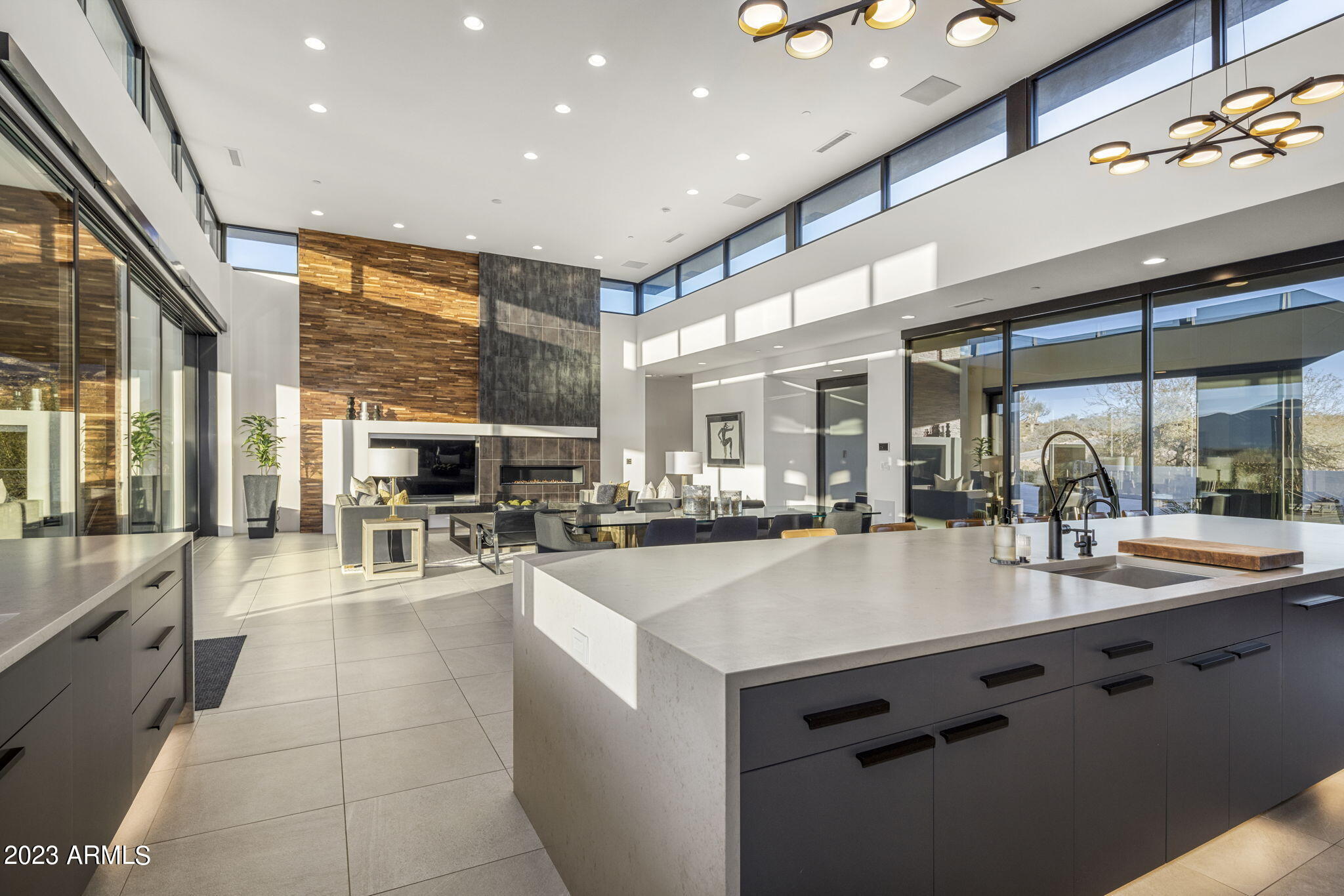 DESERT MOUNTAIN - Residential