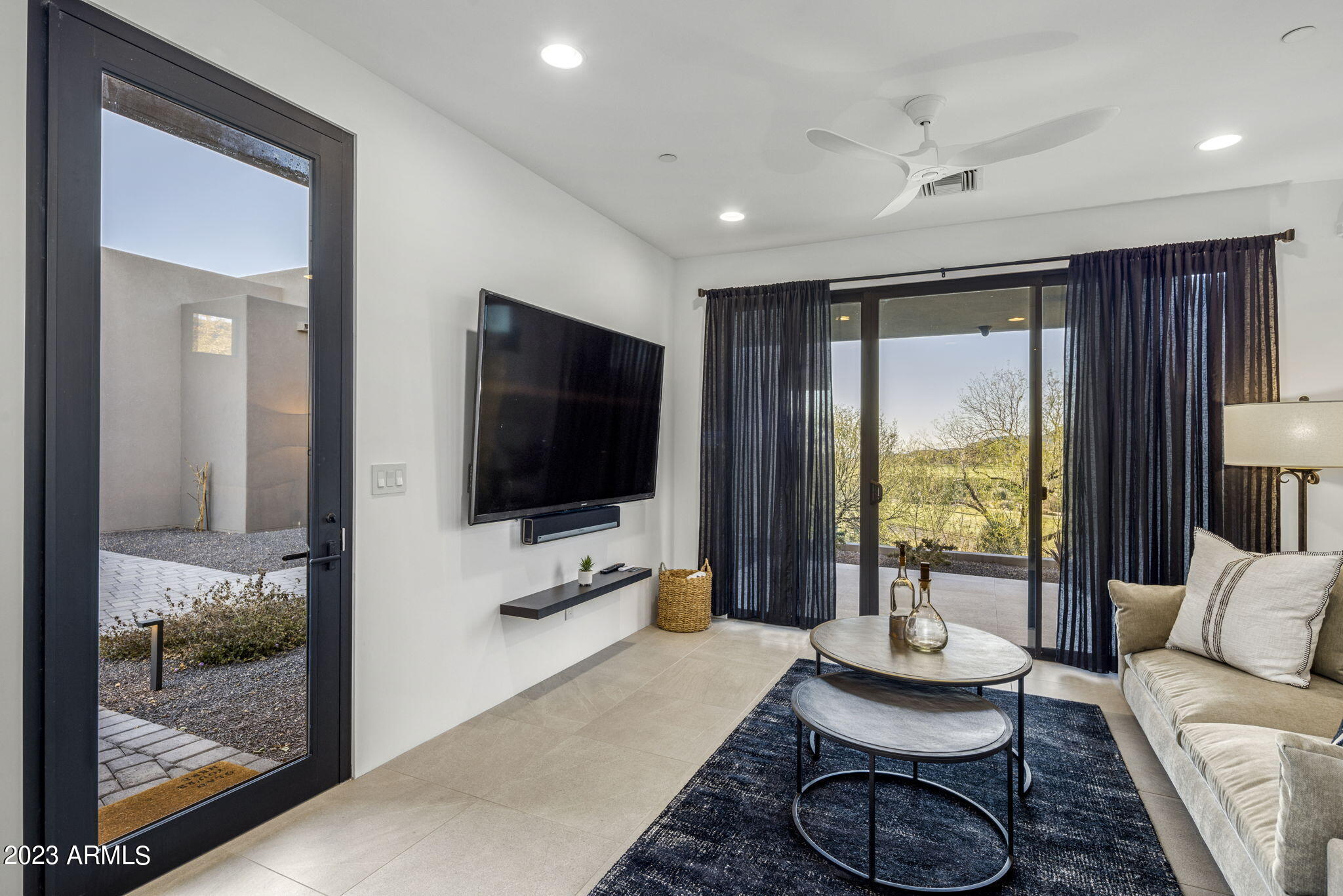 DESERT MOUNTAIN - Residential
