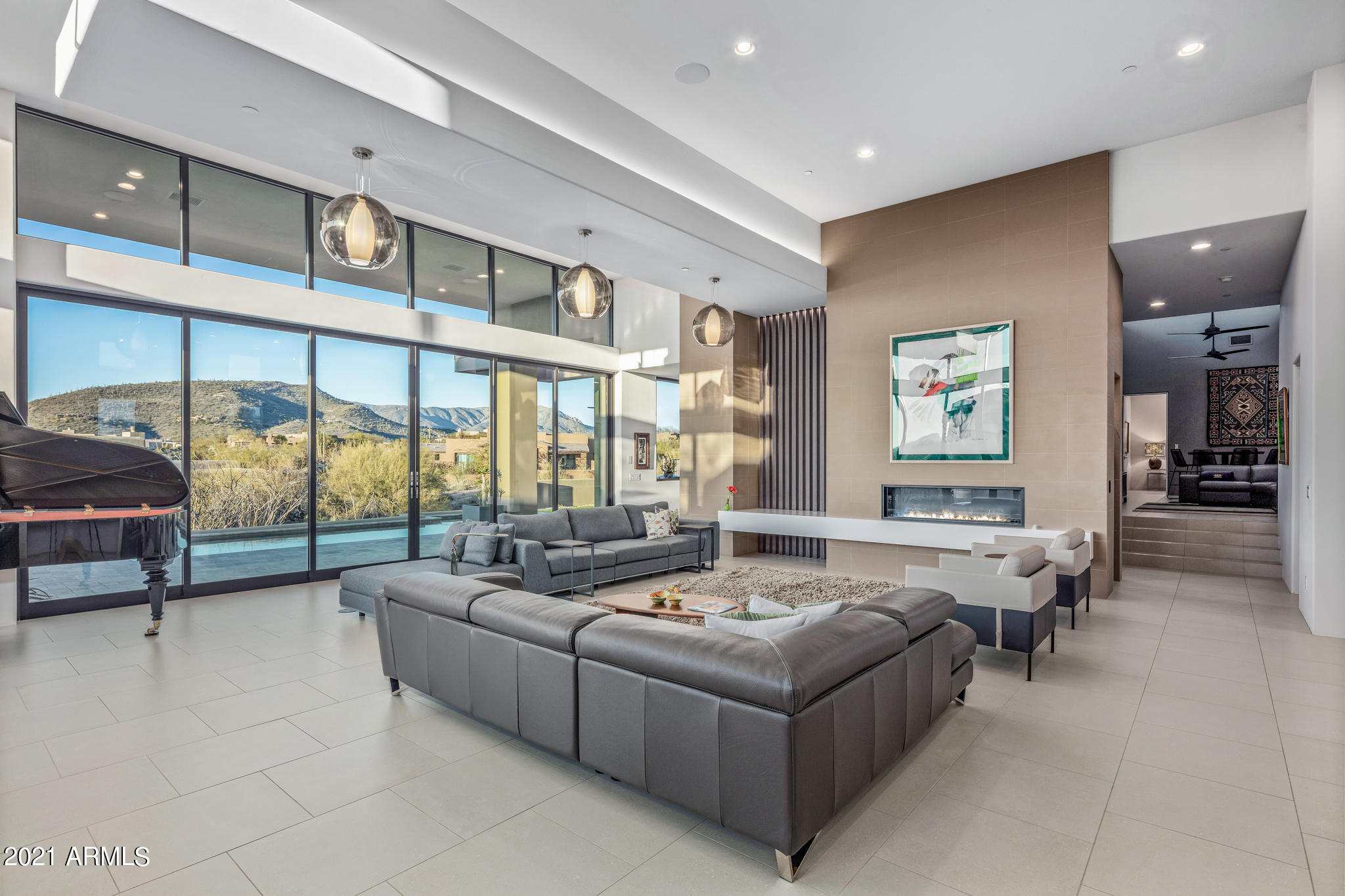 DESERT MOUNTAIN - Residential