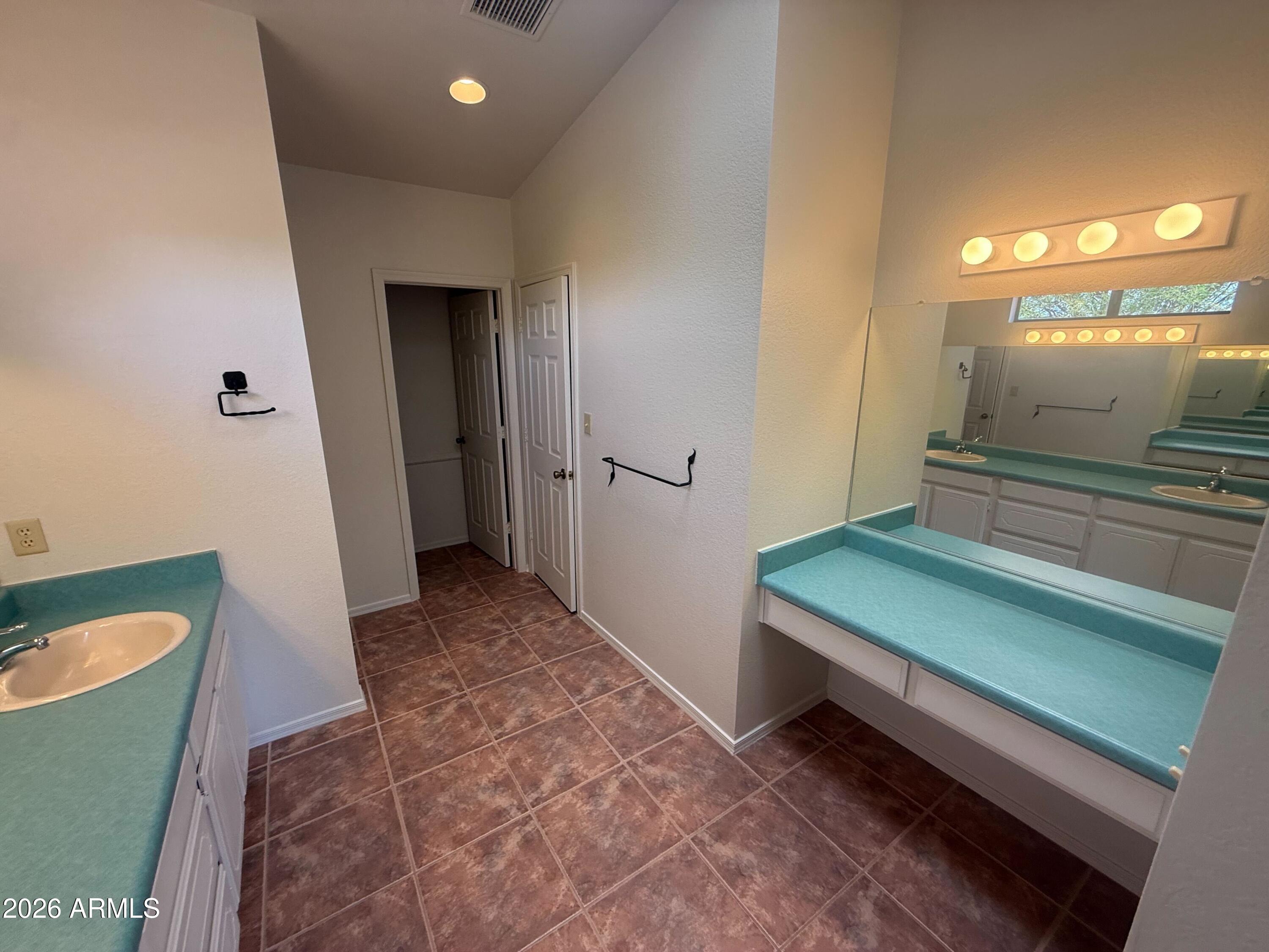 Metes & Bounds (no subdivision) - Residential