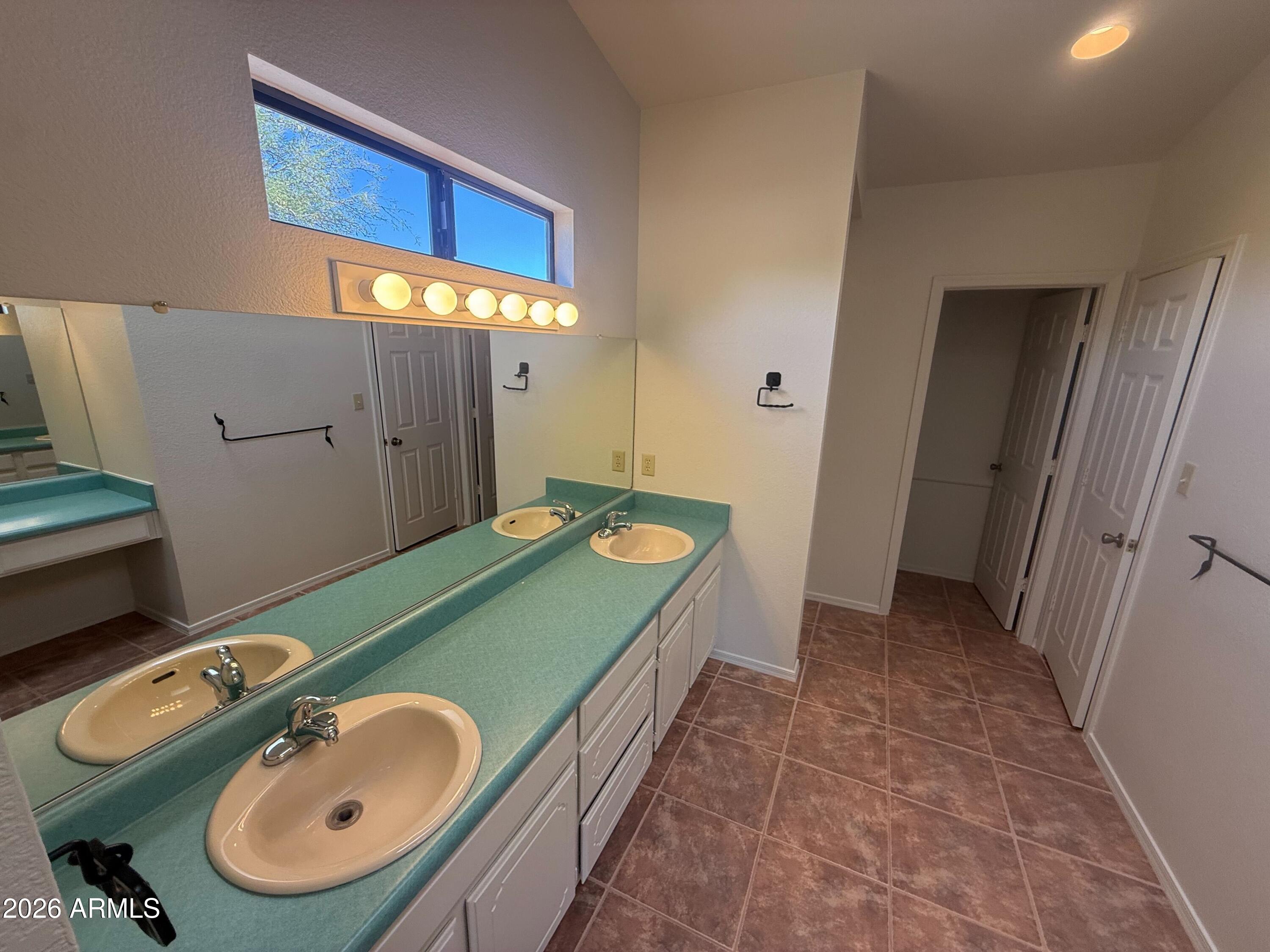 Metes & Bounds (no subdivision) - Residential