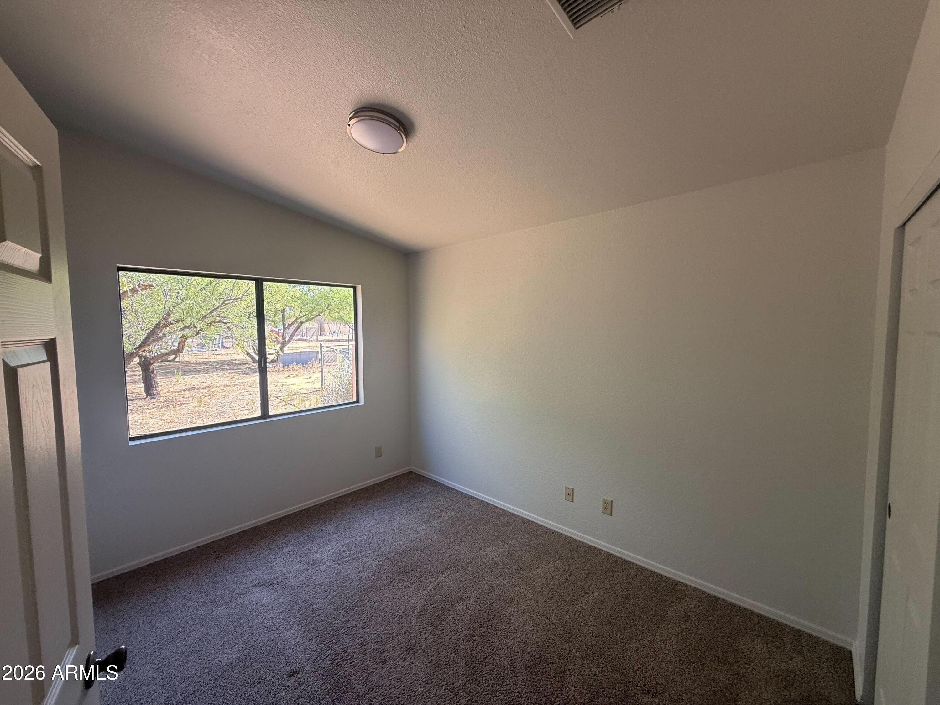 Metes & Bounds (no subdivision) - Residential