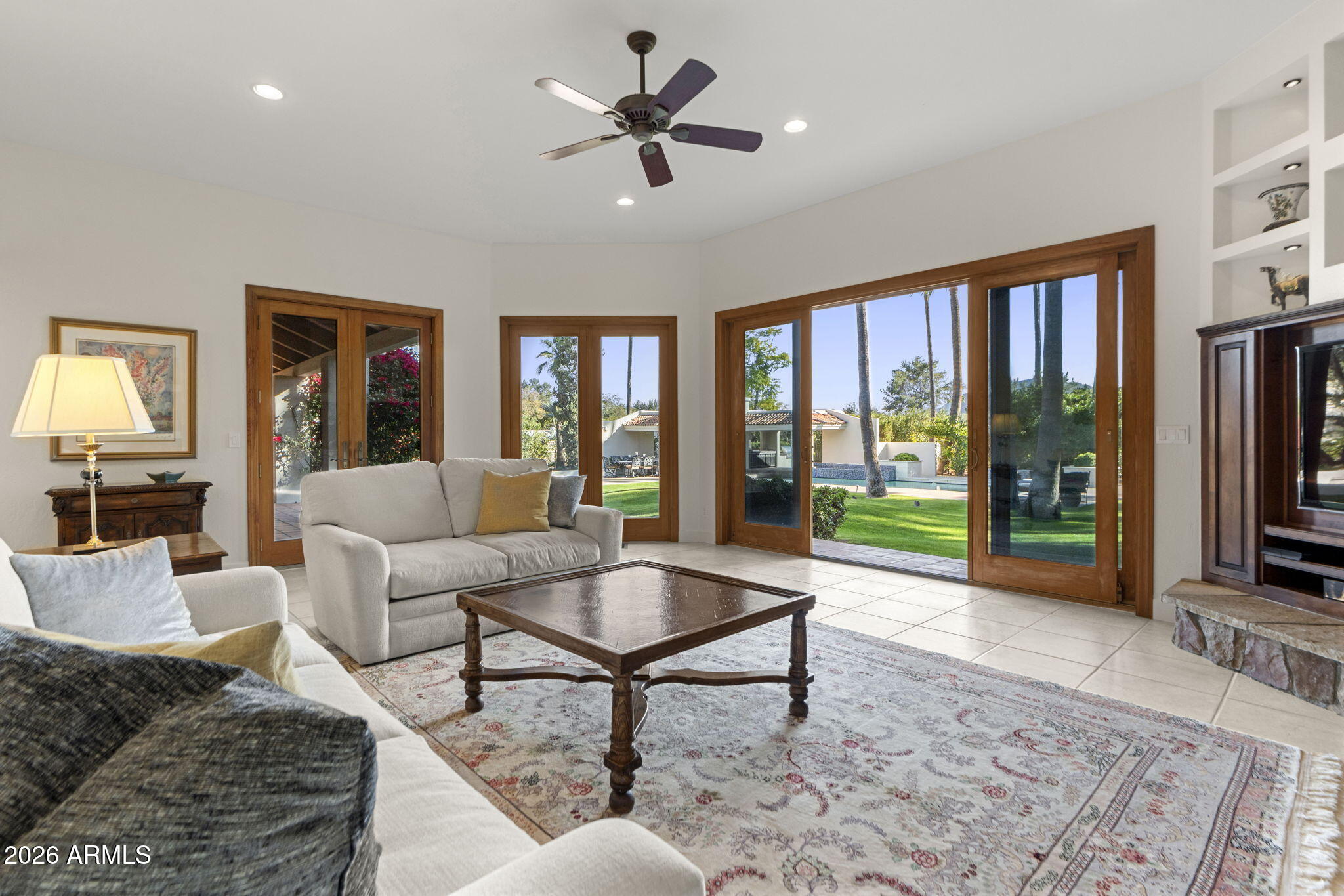 PALO OLIVO ESTATES - Residential