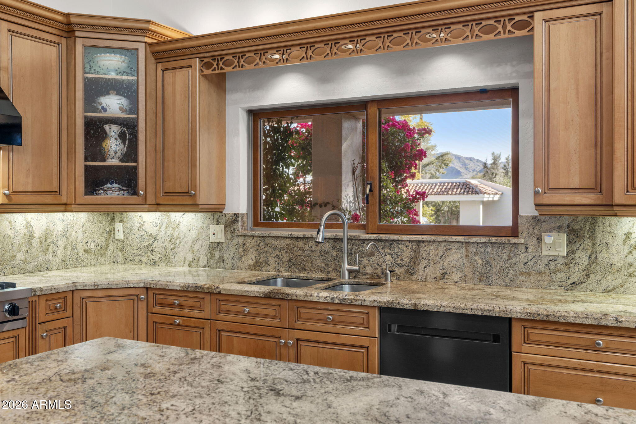 PALO OLIVO ESTATES - Residential