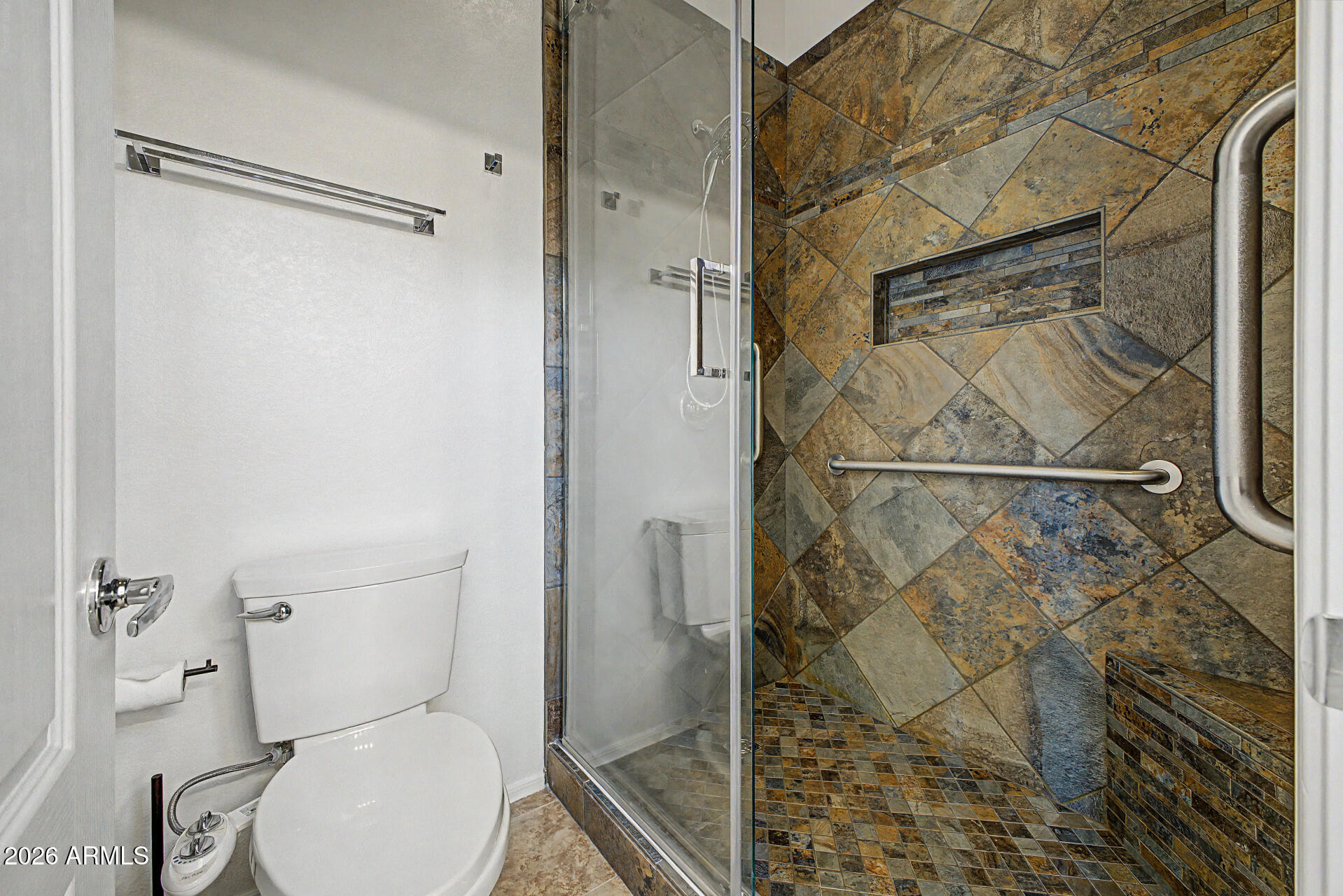 PINNACLE AT DESERT PEAK CONDOMINIUM - Residential
