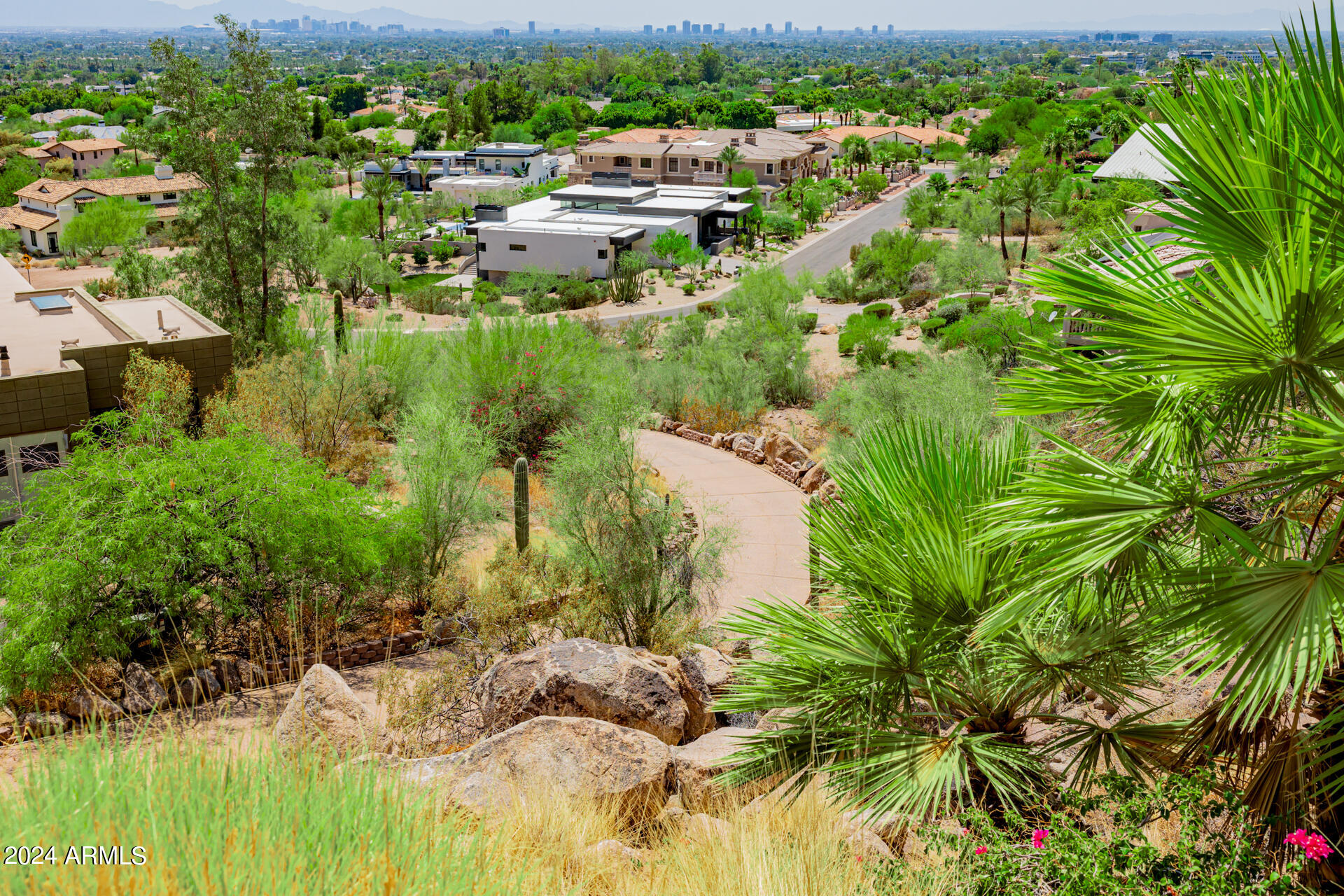 COPELAND HILL - Residential