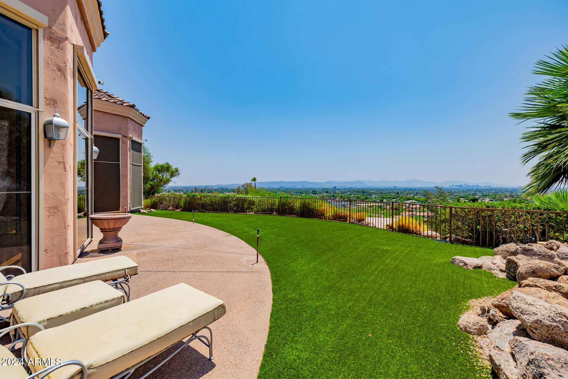 COPELAND HILL - Residential