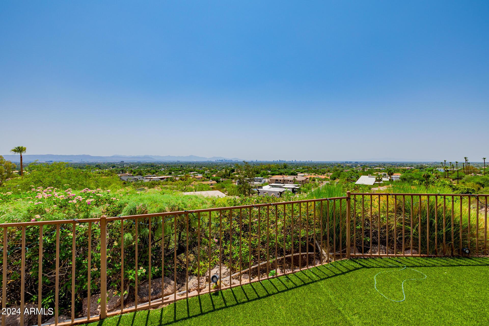 COPELAND HILL - Residential