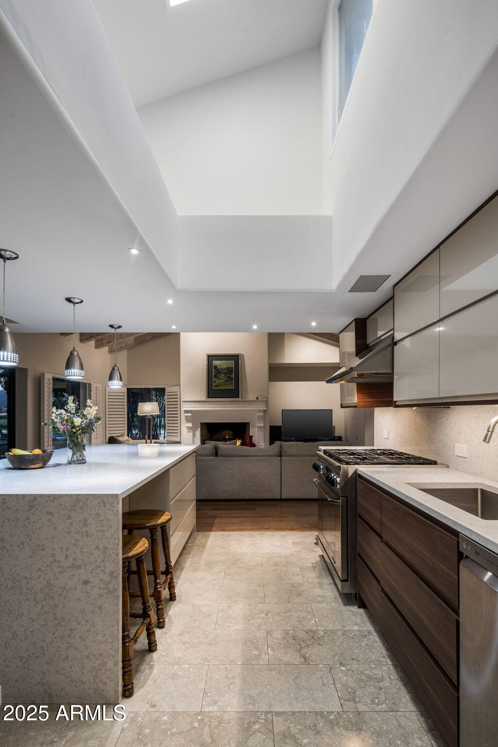 CAMELBACK COUNTRY CLUB ESTATES 3 - Residential