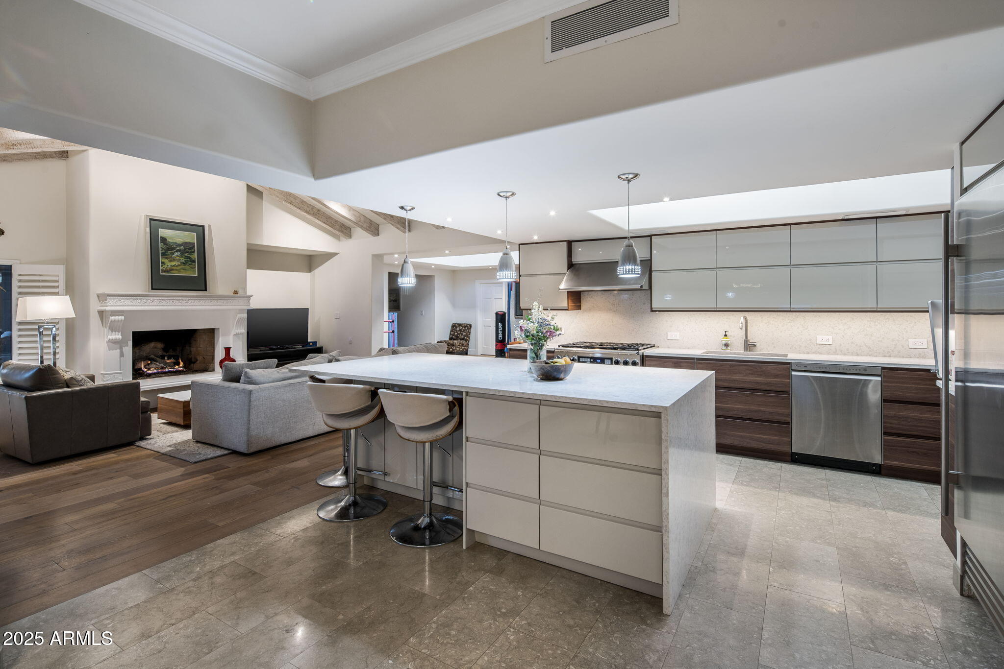 CAMELBACK COUNTRY CLUB ESTATES 3 - Residential