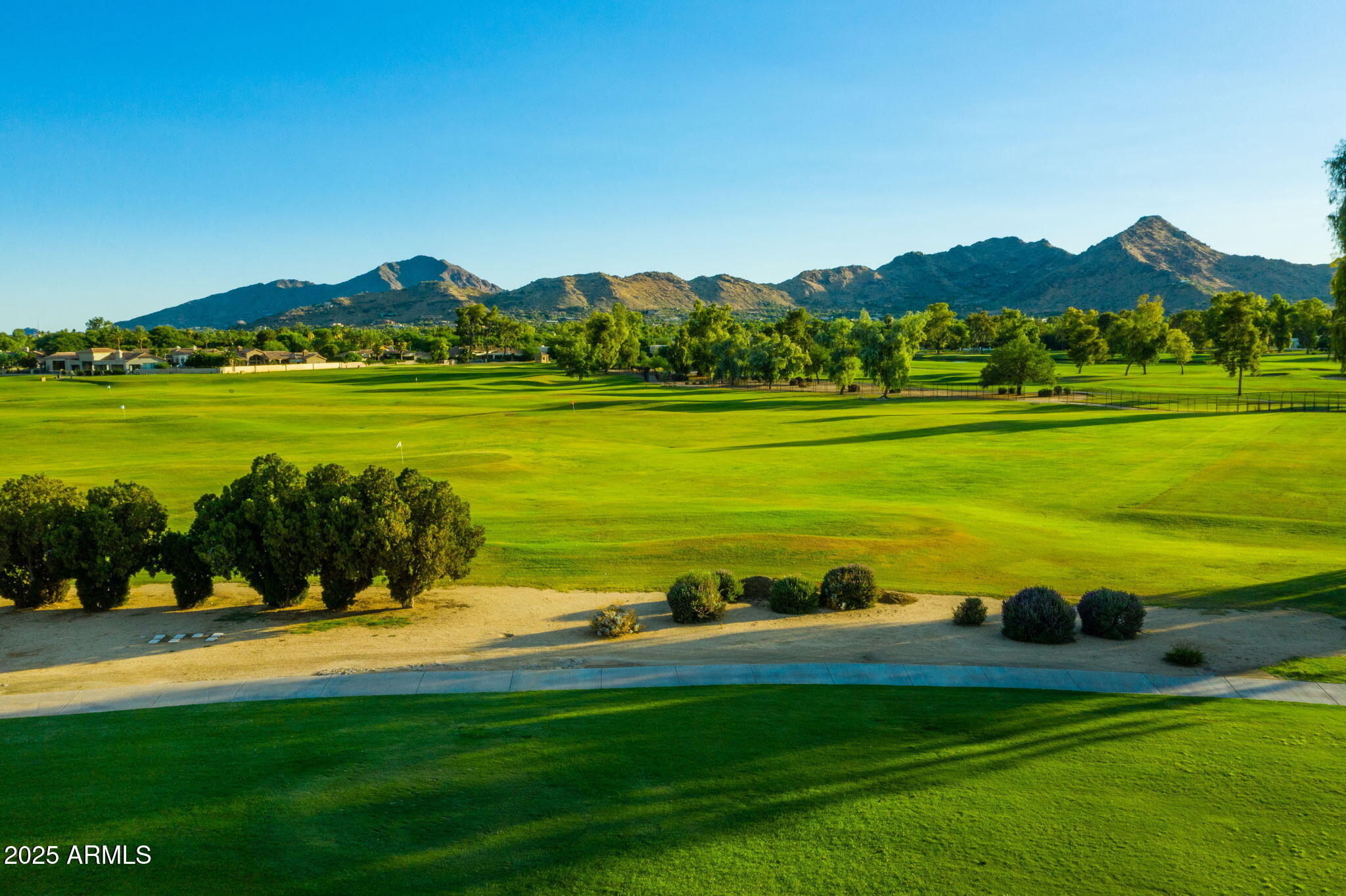 CAMELBACK COUNTRY CLUB ESTATES 3 - Residential