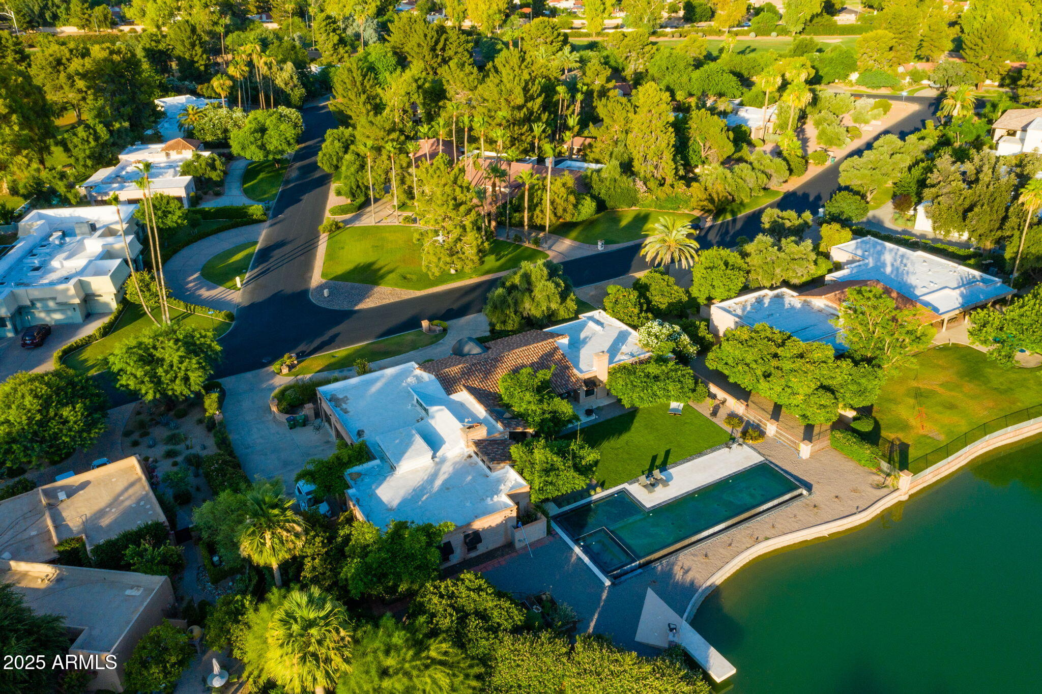 CAMELBACK COUNTRY CLUB ESTATES 3 - Residential