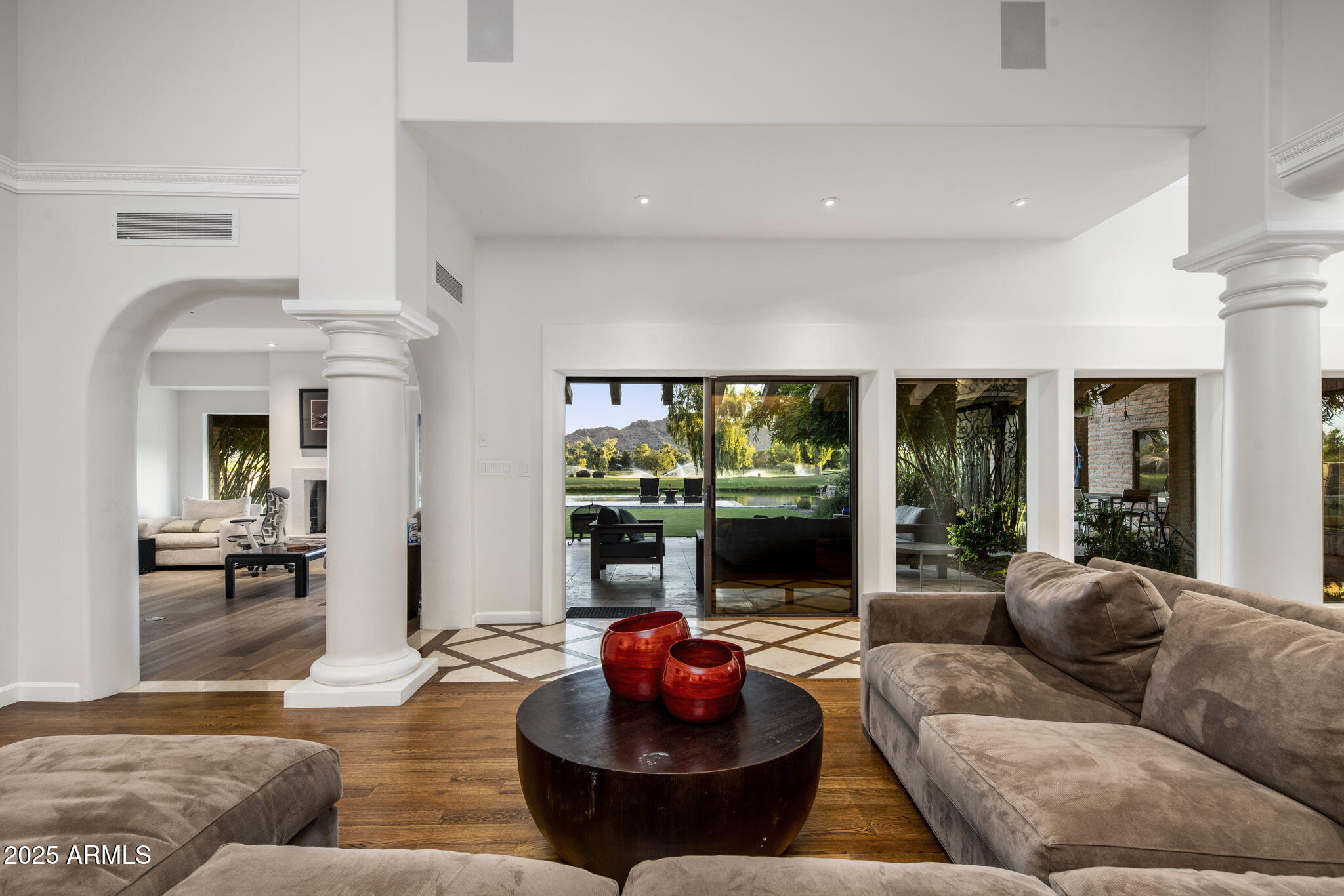 CAMELBACK COUNTRY CLUB ESTATES 3 - Residential