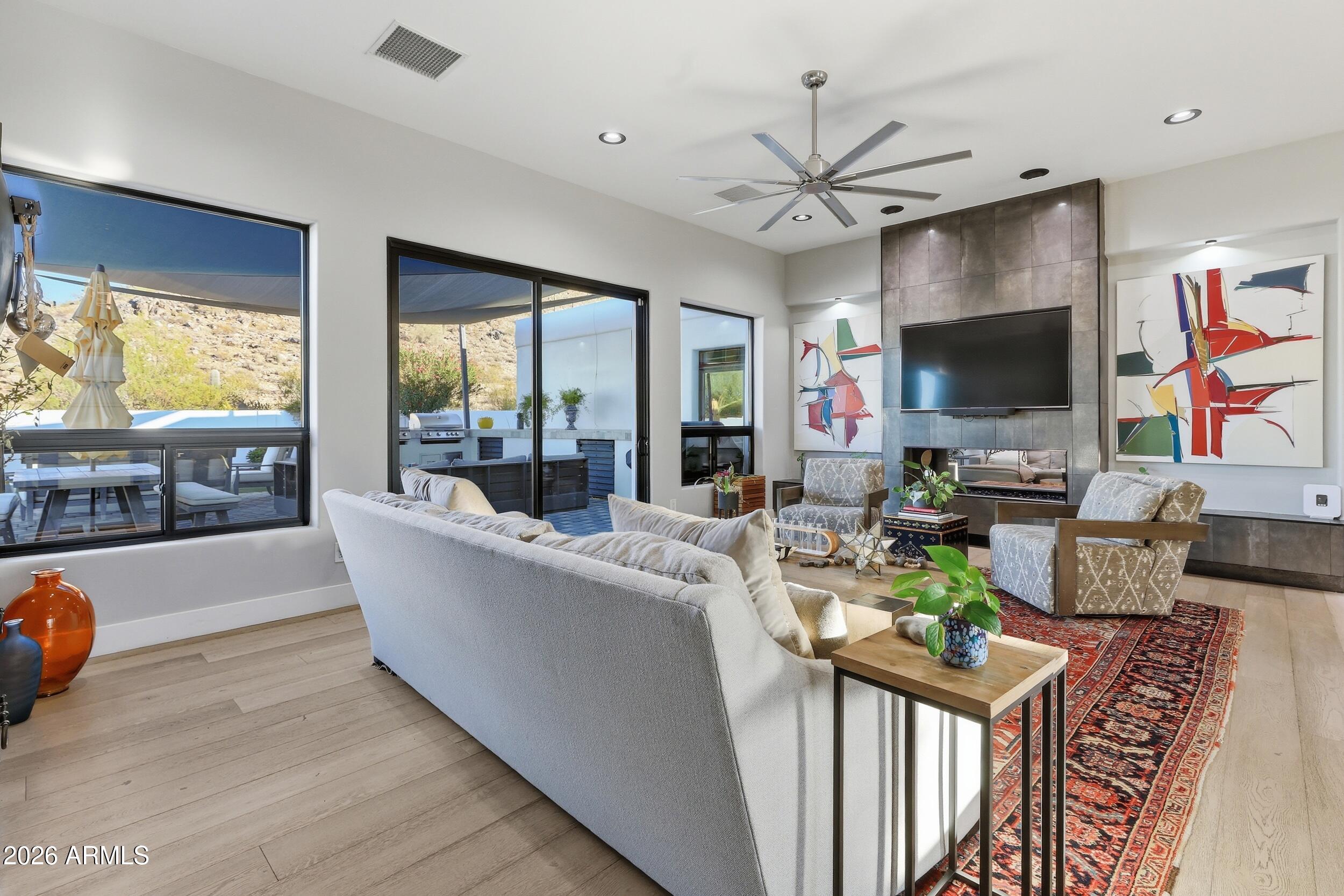 RANCHO ALTA VIDA - Residential