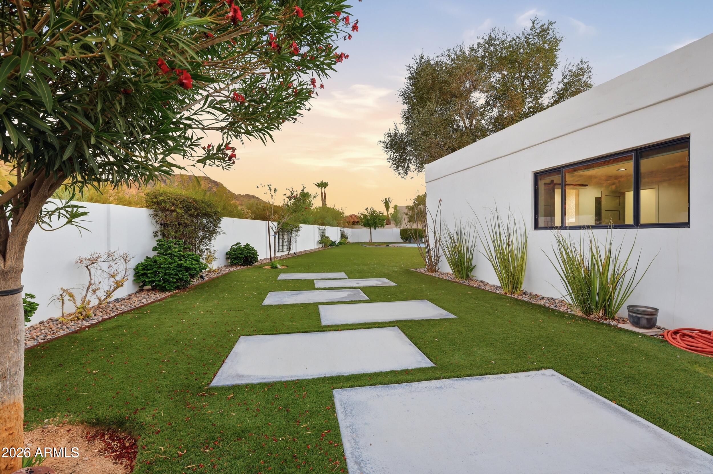 RANCHO ALTA VIDA - Residential