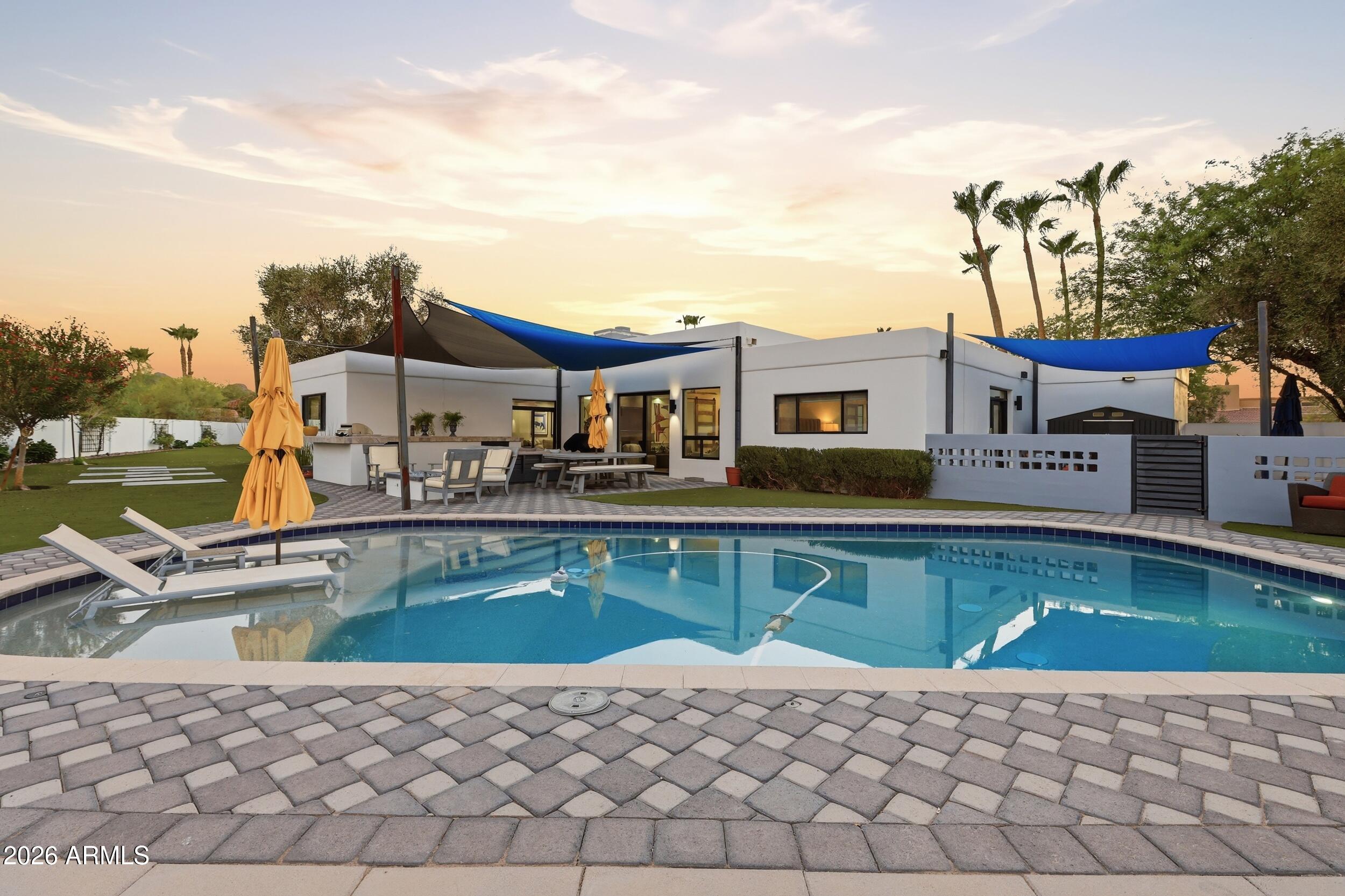 RANCHO ALTA VIDA - Residential