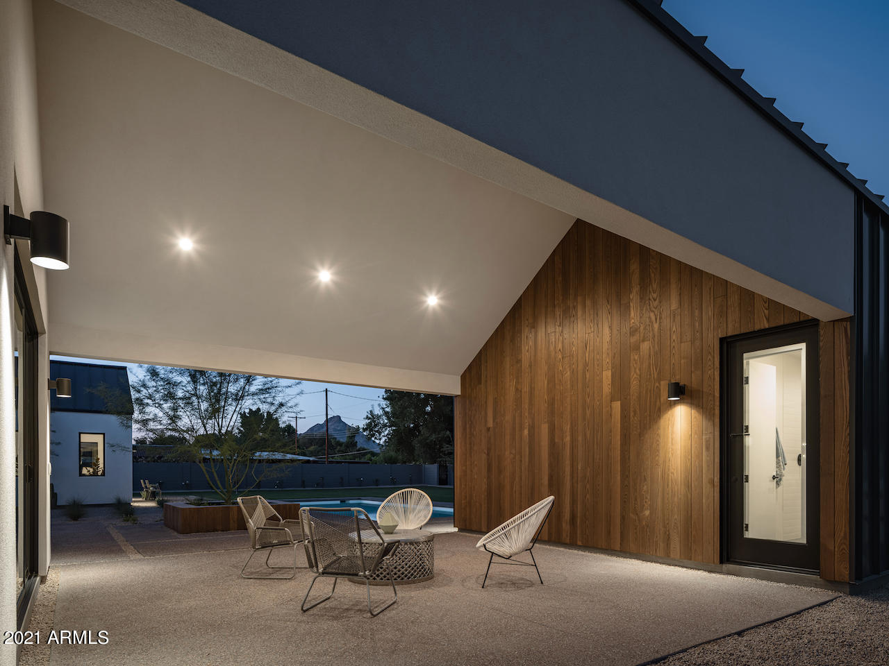 BARTLETT ESTATES - Residential