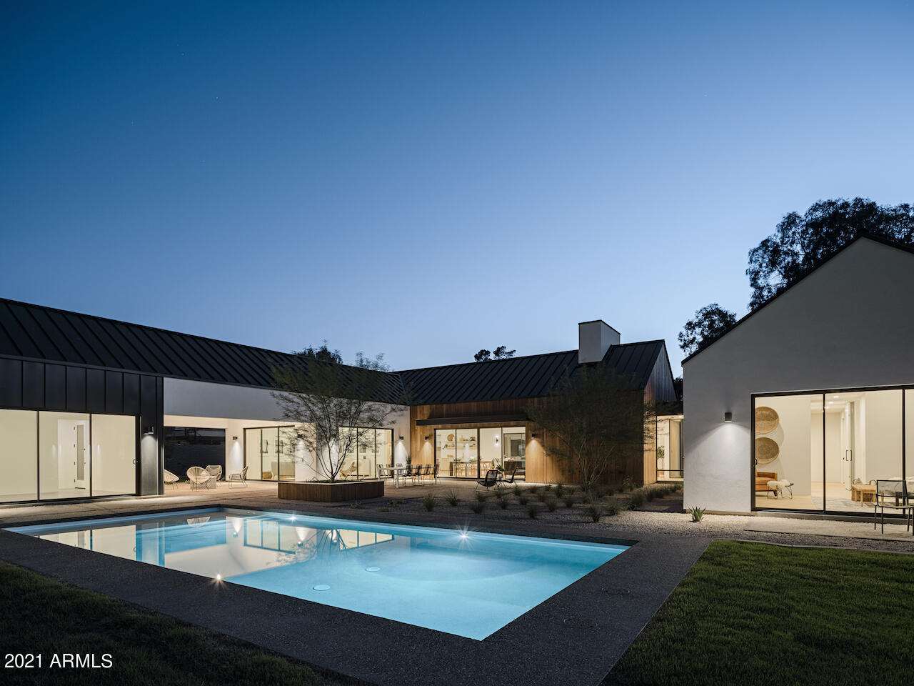 BARTLETT ESTATES - Residential