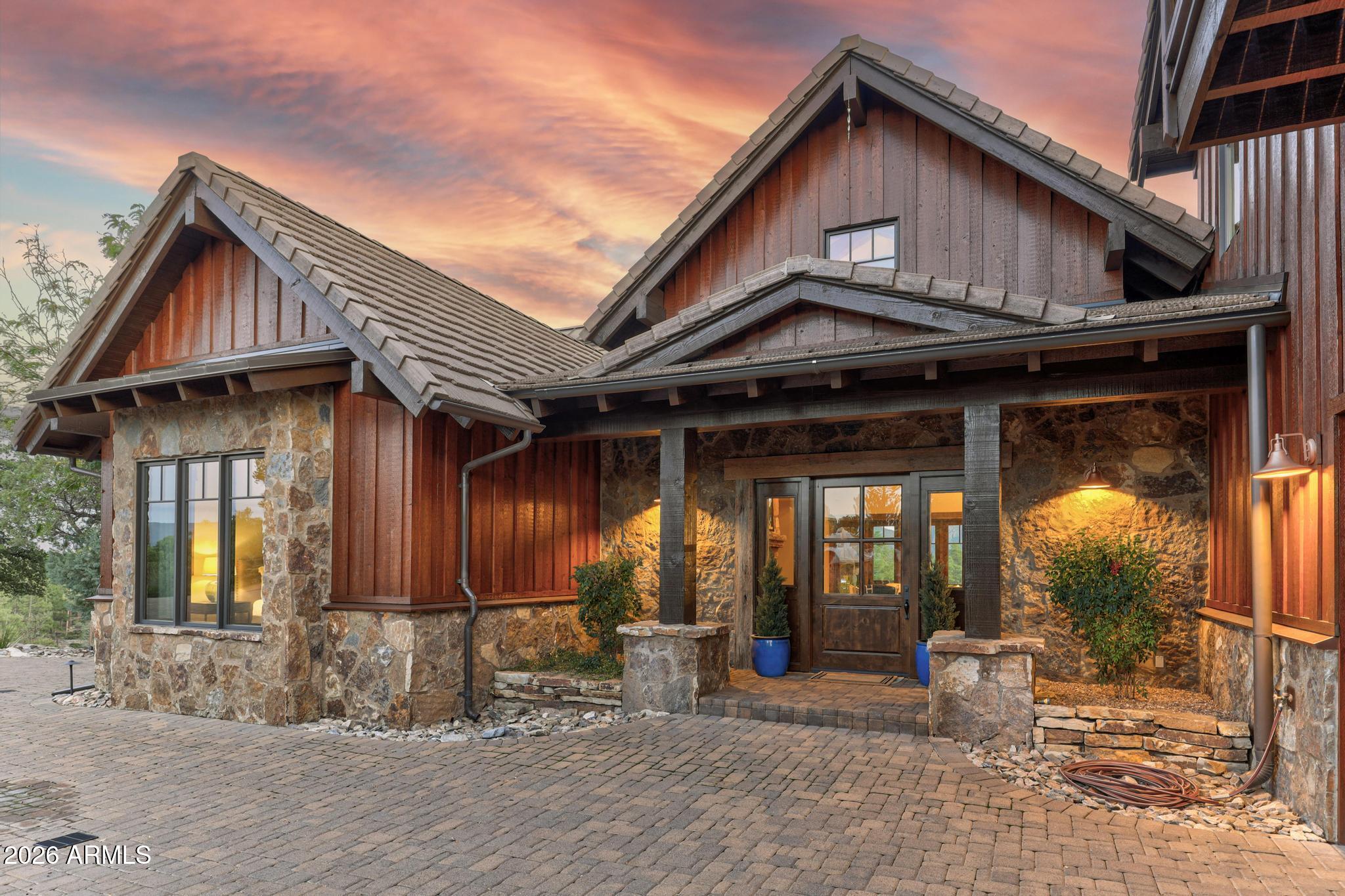 RIM GOLF CLUB PHASE 2 - Residential