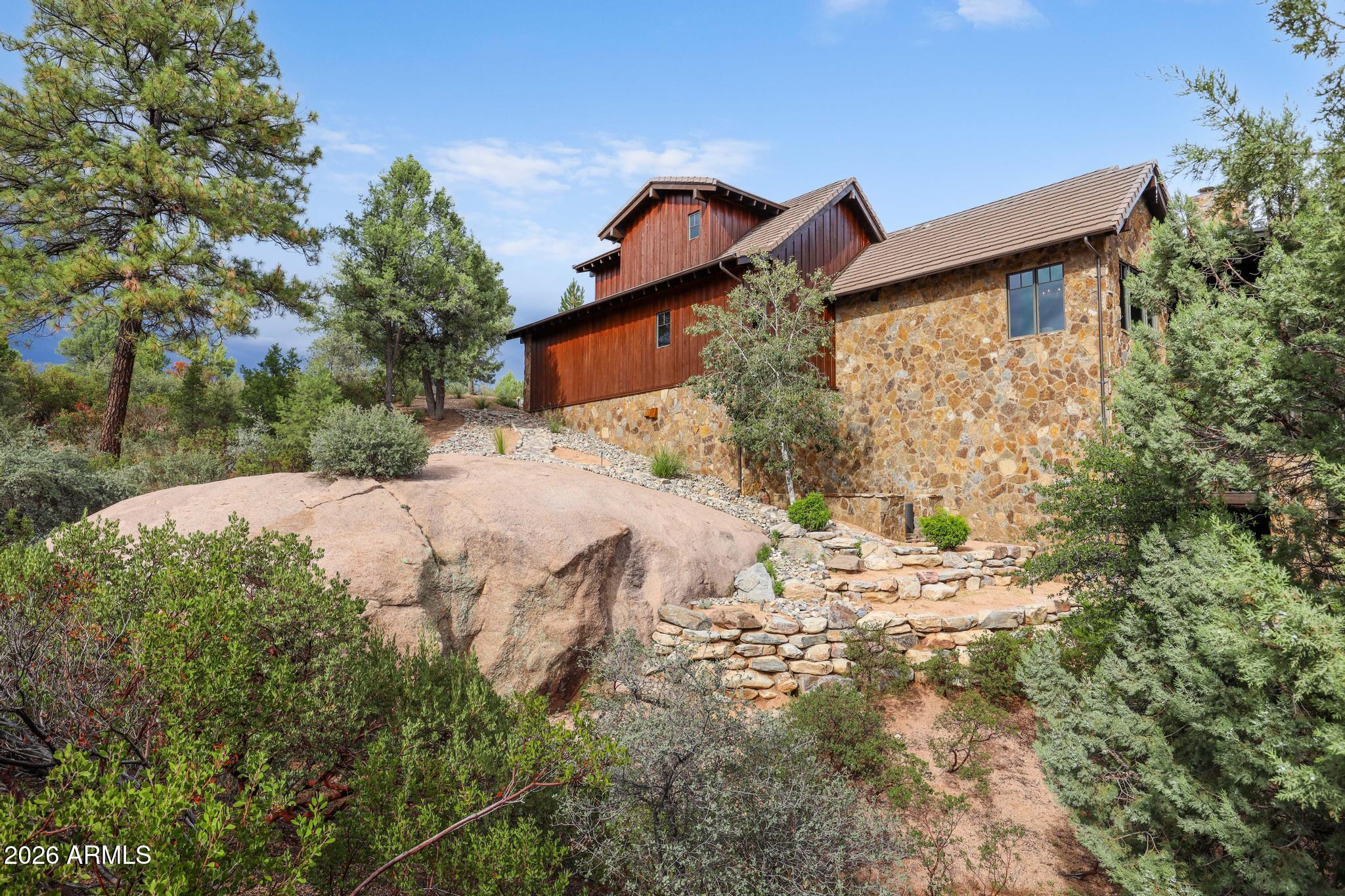 RIM GOLF CLUB PHASE 2 - Residential