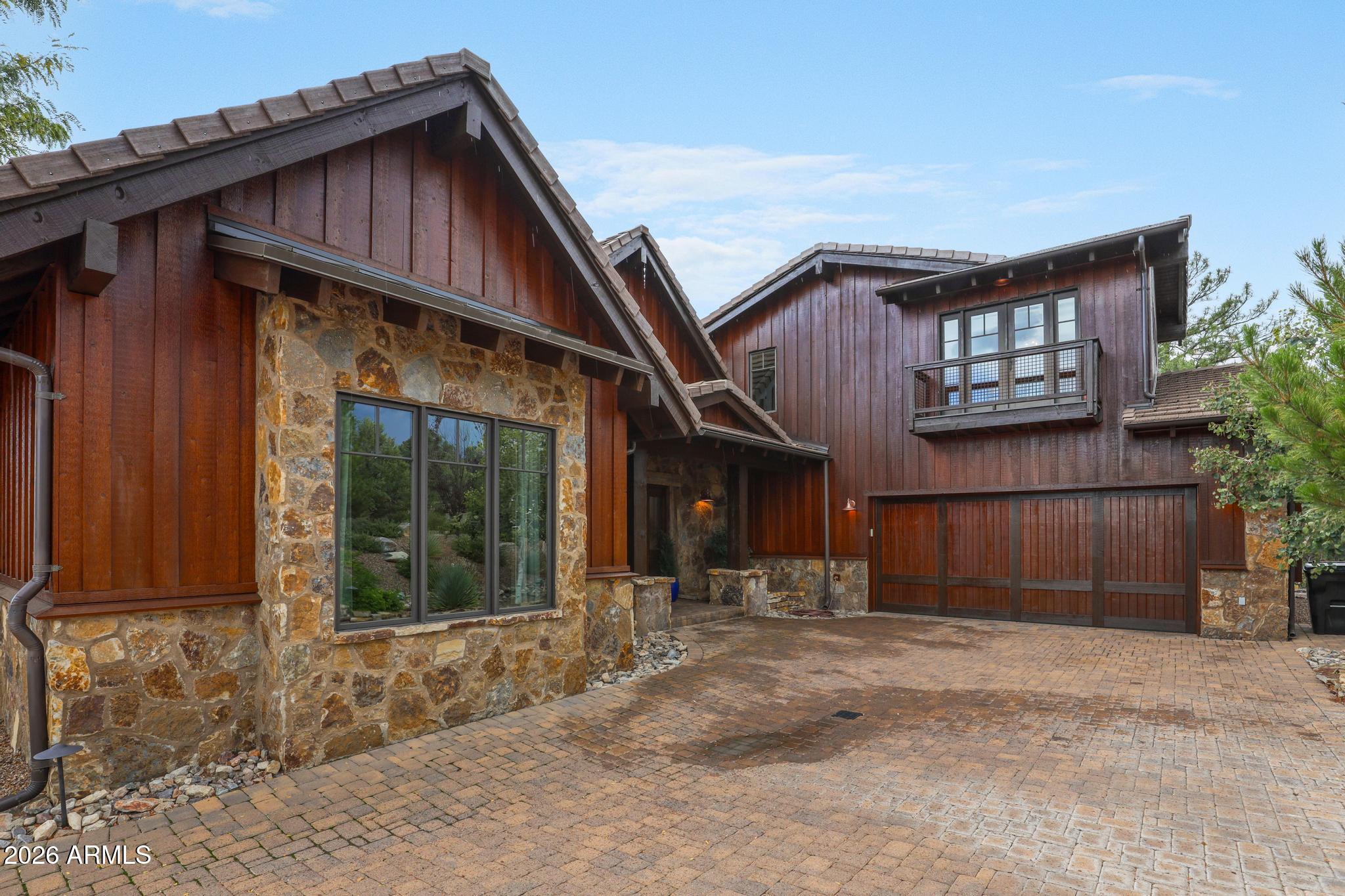 RIM GOLF CLUB PHASE 2 - Residential