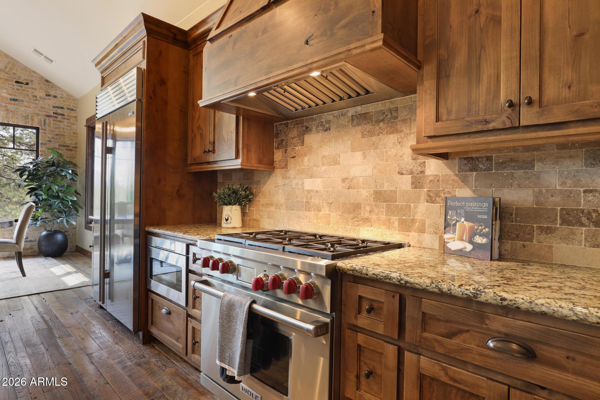 RIM GOLF CLUB PHASE 2 - Residential