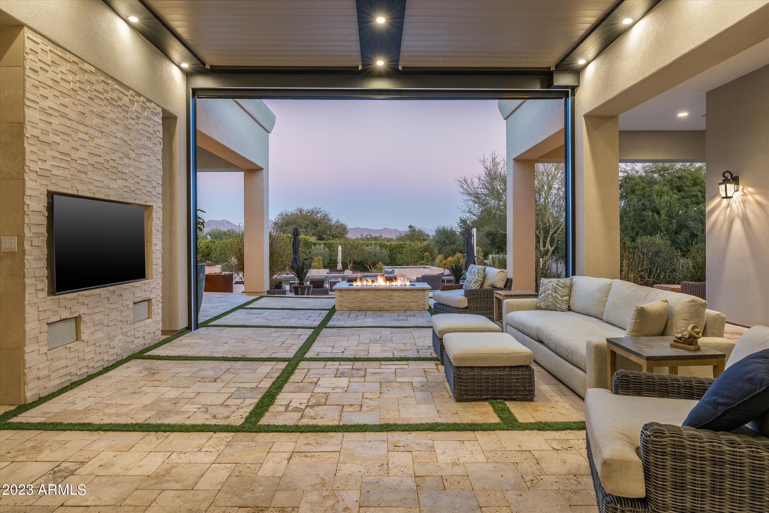 VISTA LINDA - Residential