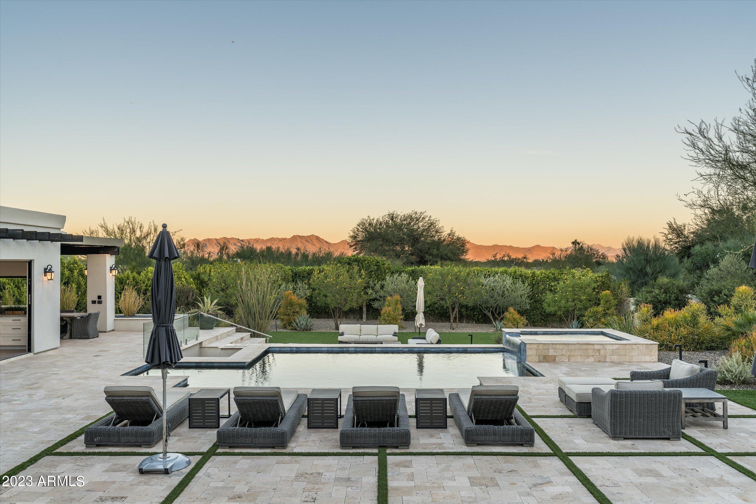 VISTA LINDA - Residential