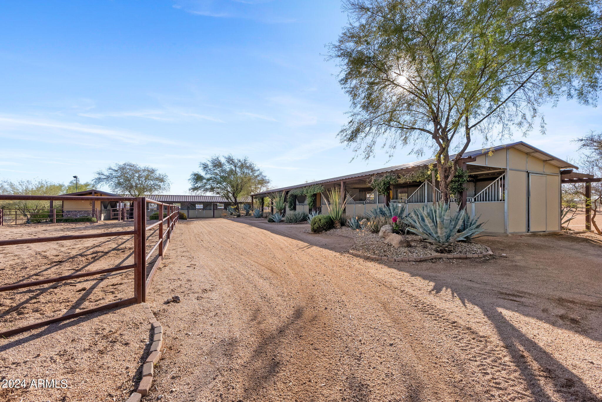 Rio Verde Foothills Equestrian Estate - Residential