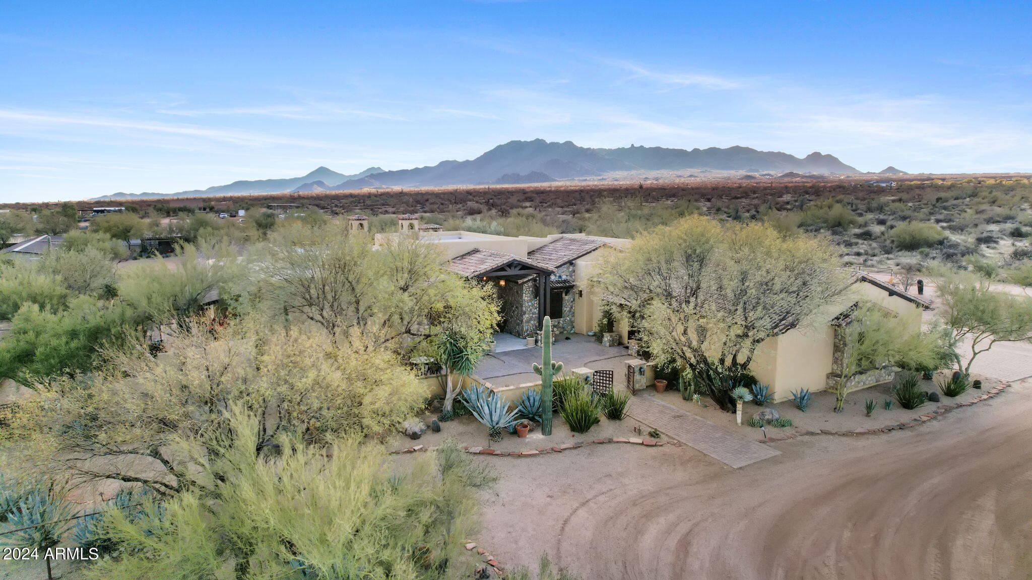Rio Verde Foothills Equestrian Estate - Residential