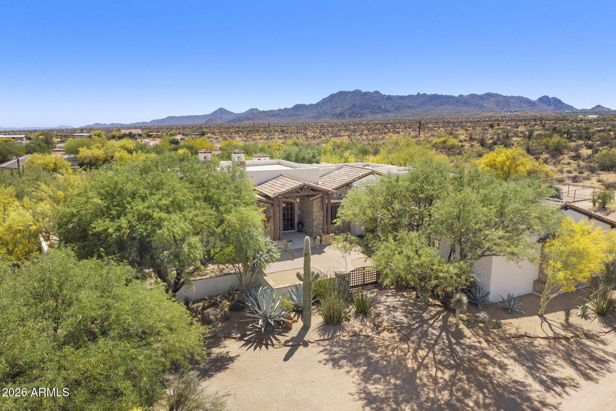 Rio Verde Foothills Equestrian Estate - Residential