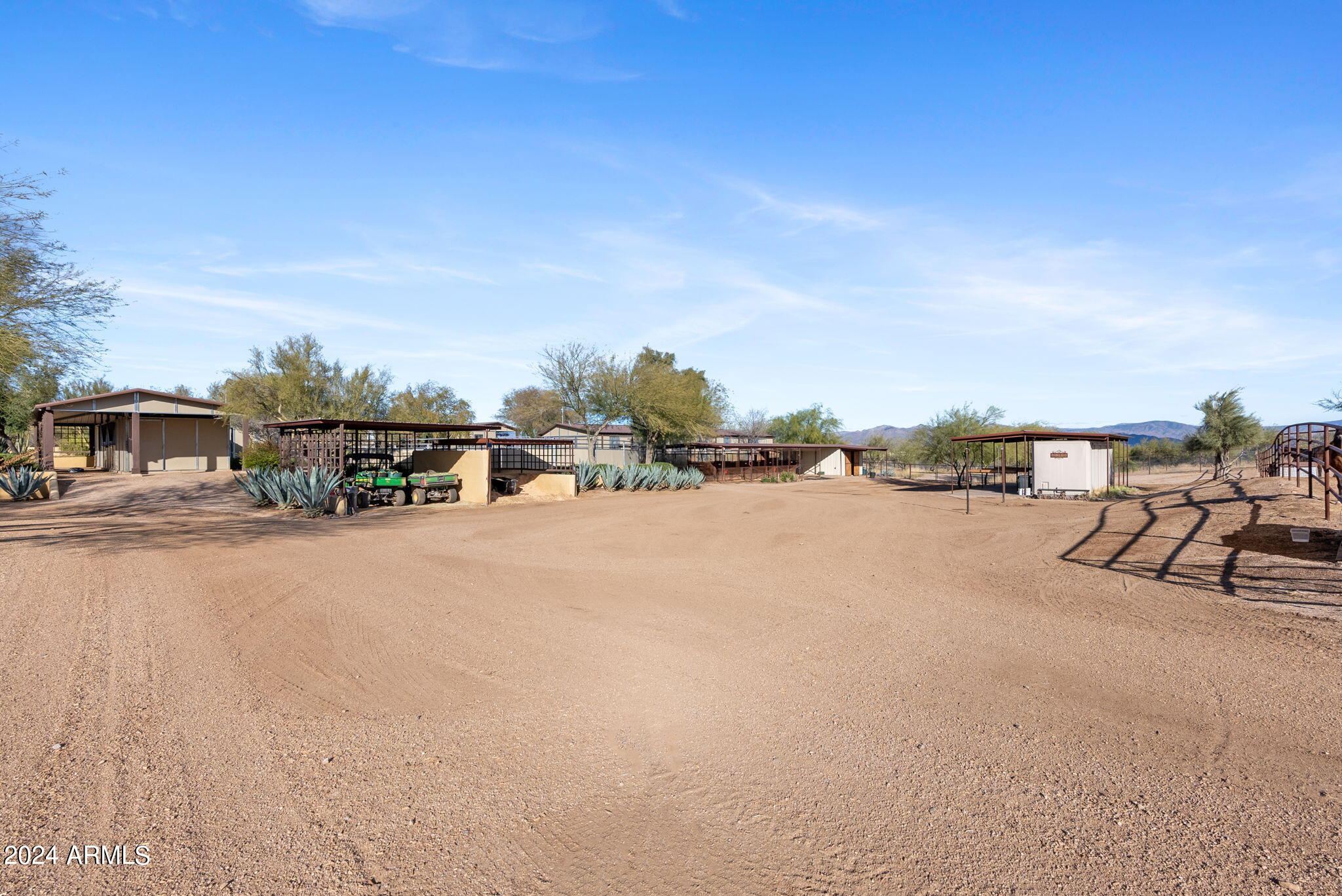 Rio Verde Foothills Equestrian Estate - Residential