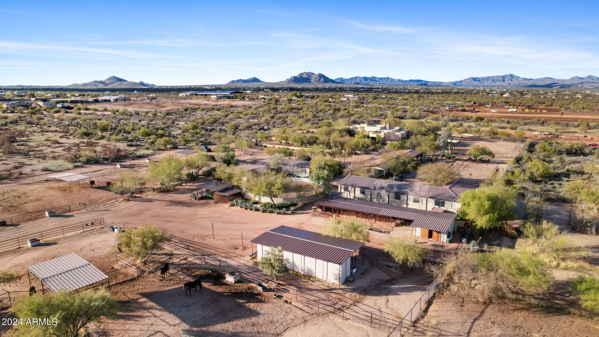 Rio Verde Foothills Equestrian Estate - Residential
